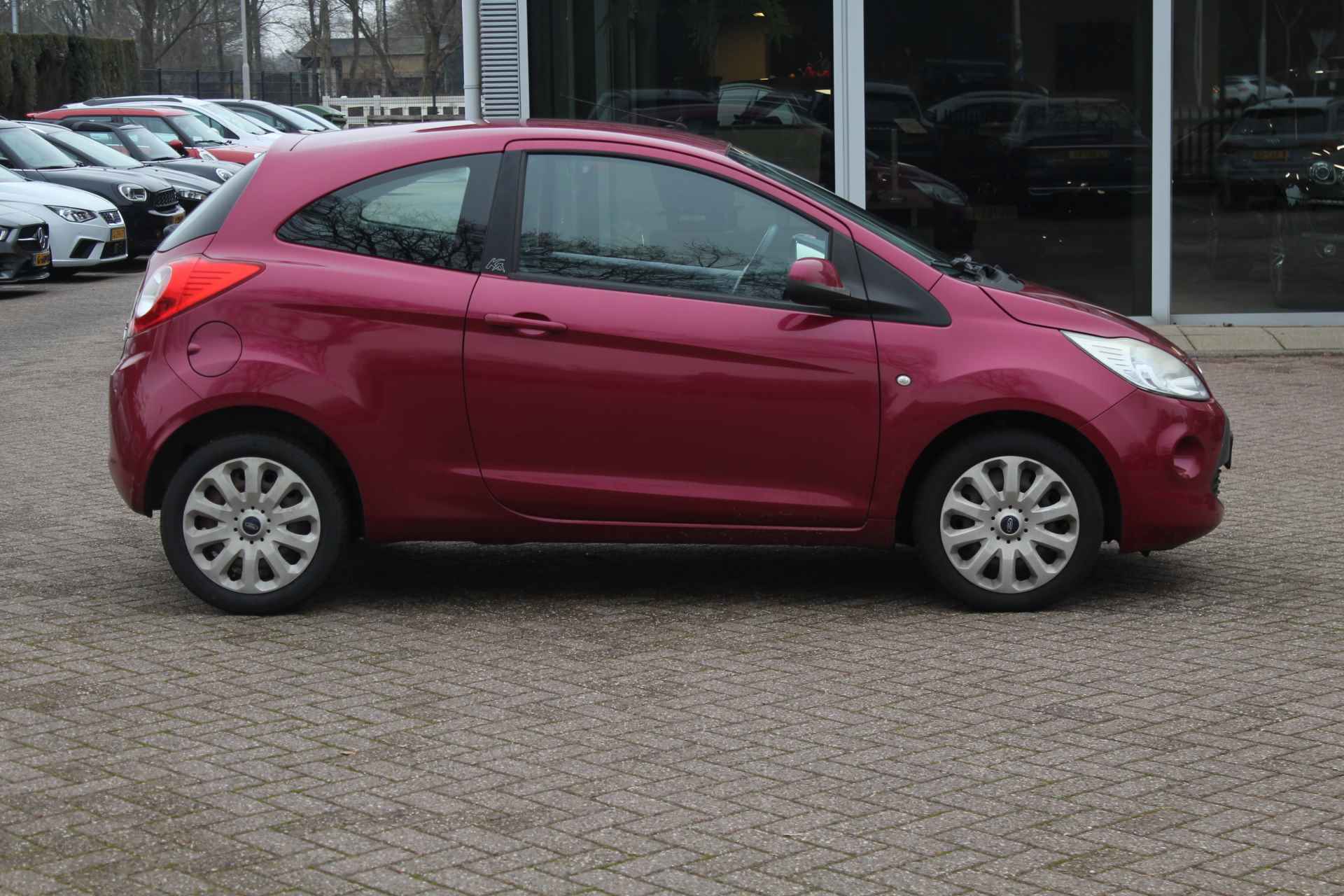 Ford Ka 1.2 Titanium 95.990 km! / NL Auto!! / Leuke auto / Airco / Radio / Centrale Vergrendeling - 3/21