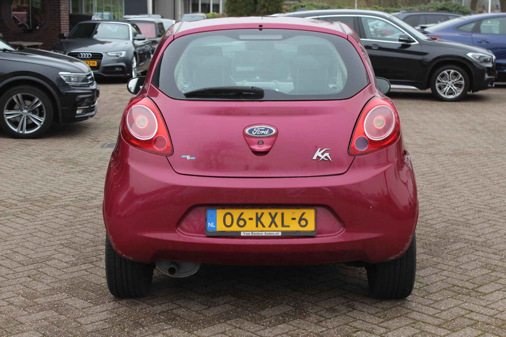 Ford Ka 1.2 Titanium 95.990 km! / NL Auto!! / Leuke auto / Airco / Radio / Centrale Vergrendeling - 12/21