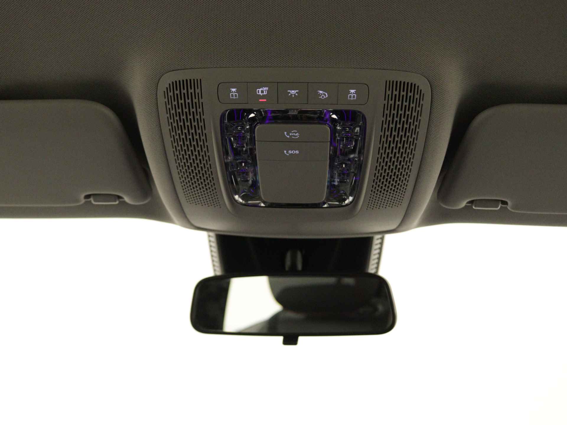 Mercedes-Benz GLB 200 AMG | Navigatie | Sfeerverlichting | Apple Carplay | Stoelverwarming | AMG-Line | Inclusief 24 maanden MB Certified garantie voor Europa. - 30/42