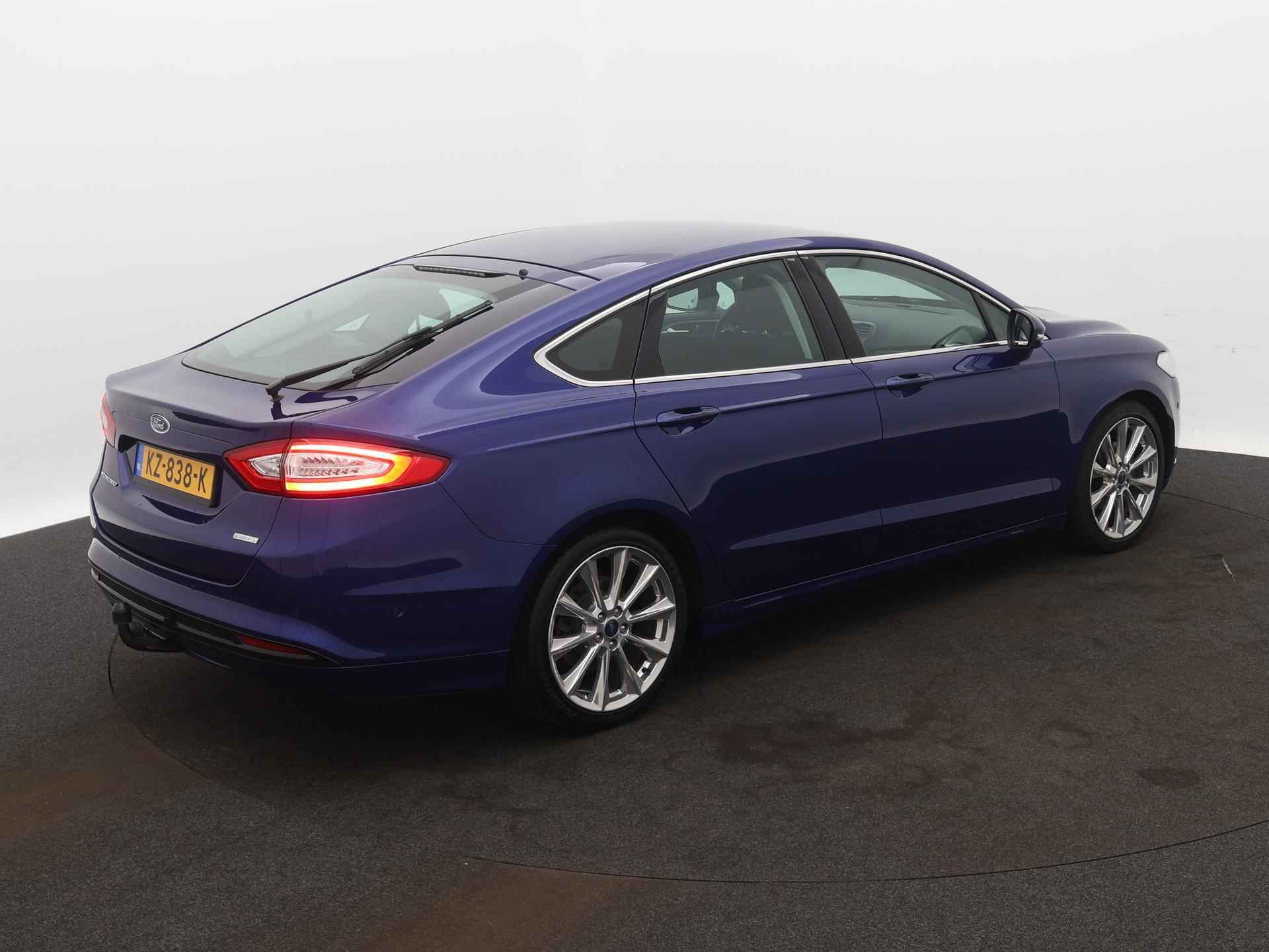 Ford Mondeo 1.5 Titanium | 150PK | Trekhaak | Navigatie | Climate control | Parkeersensoren | Voorruitverwarming - 4/18