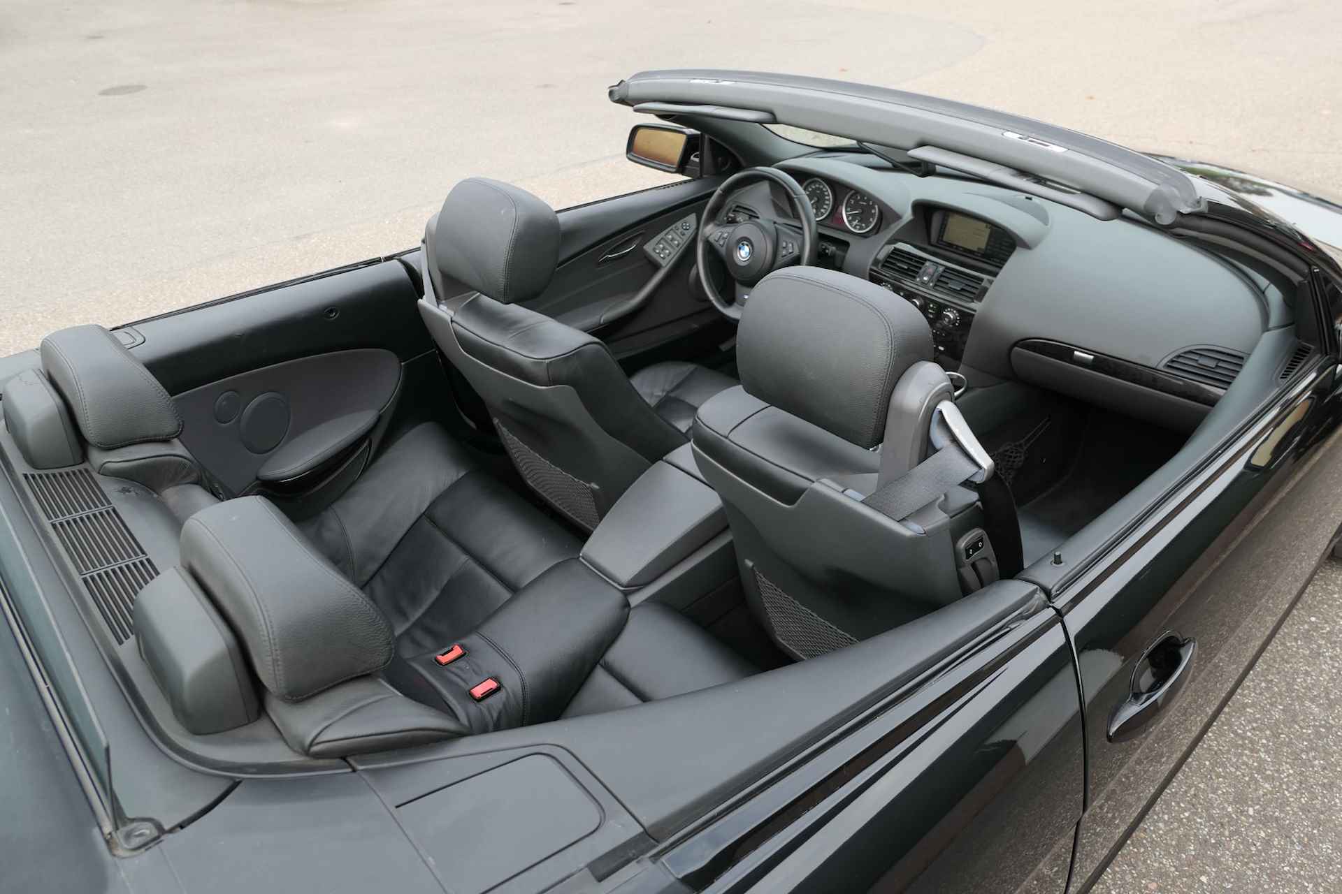 BMW 6 Serie 630i Cabrio 3.0 6 Cilinder Automaat, Youngtimer, Comfortabele VERZORGDE auto .. TAXATIE rapport aanwezig .. keuring toegestaan - 23/65