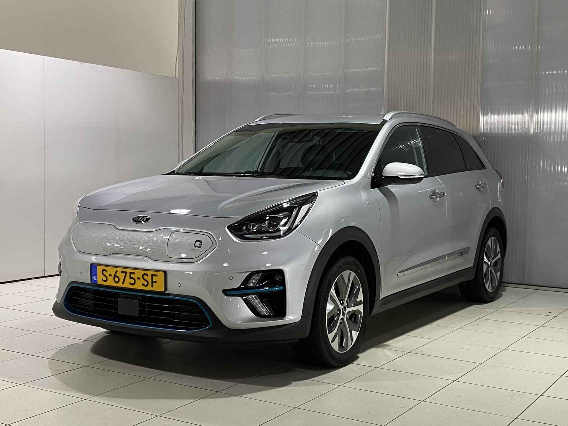 Kia E-Niro ExecutiveLine 64 kWh FABRIEKSGARANTIE T/M 09-2027 of 150.000km - 27/31