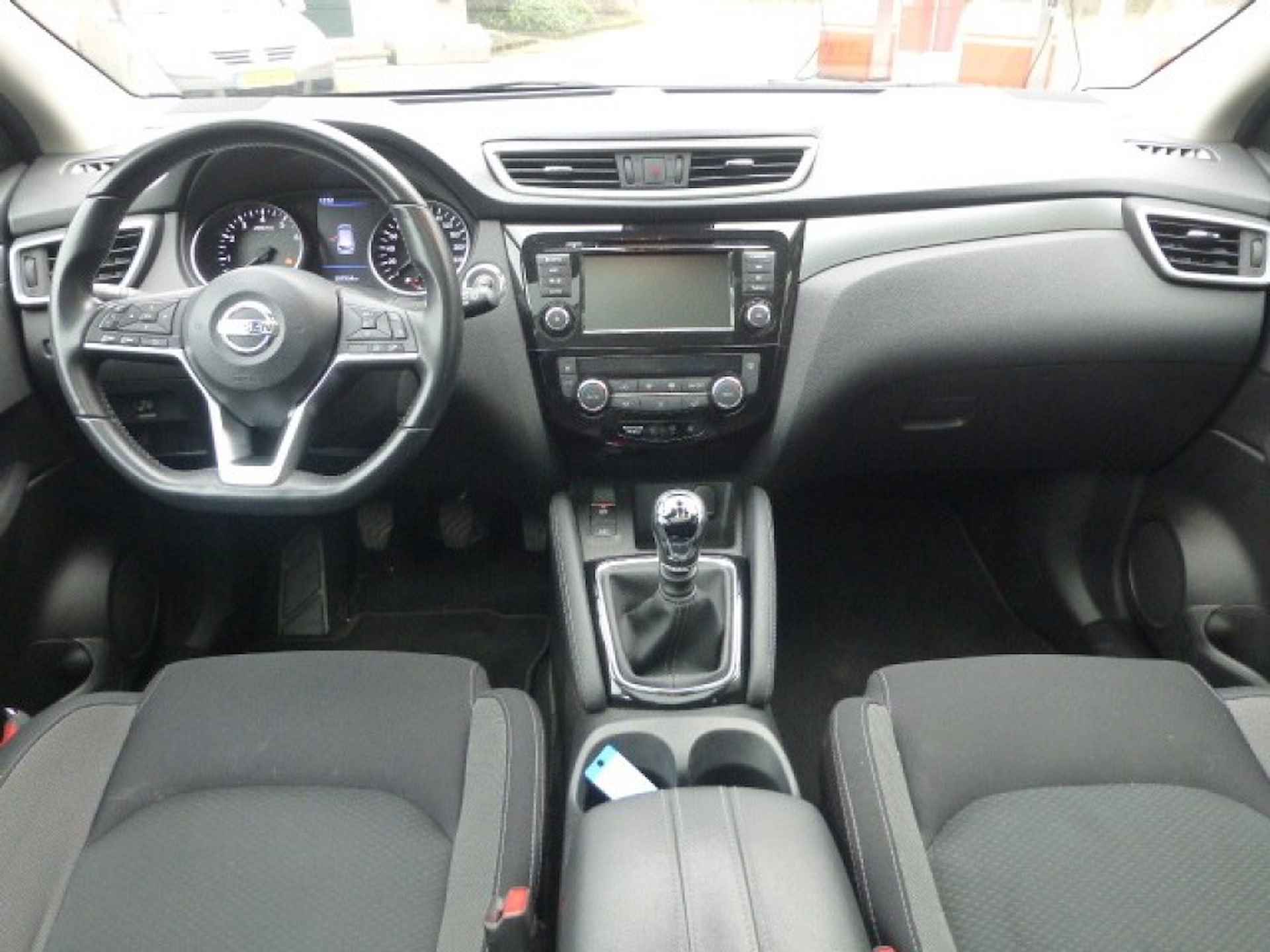 NISSAN Qashqai 1.3 DIG-T N-Connecta, Panoramadak, Lichtm, Trekhaak - 27/34