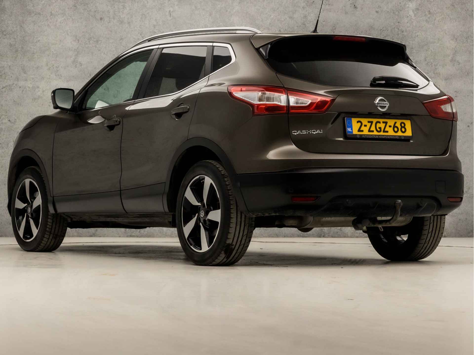 Nissan QASHQAI 1.2 Connect Sport (PANORAMADAK, NAVIGATIE, CLIMATE, 360 CAMERA, GETINT GLAS, SPORTSTOELEN, TREKHAAK, PARKEERSENSOREN, CRUISE, NIEUWE APK, NIEUWSTAAT) - 3/30