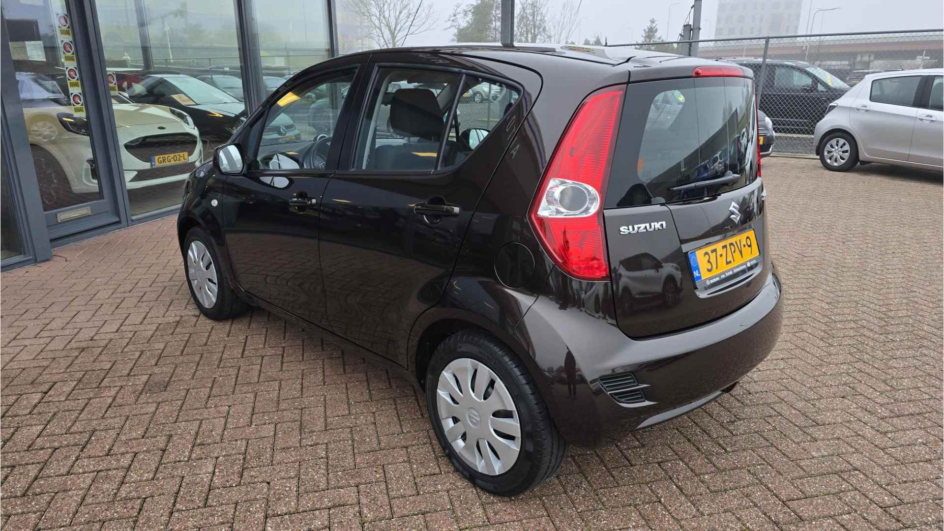 Suzuki Splash 1.0 VVT Comfort**AIRCO**Elektrische Ramen en spiegels*5 Drs*CV*Weinig kilometerstand* Nette auto - 5/23