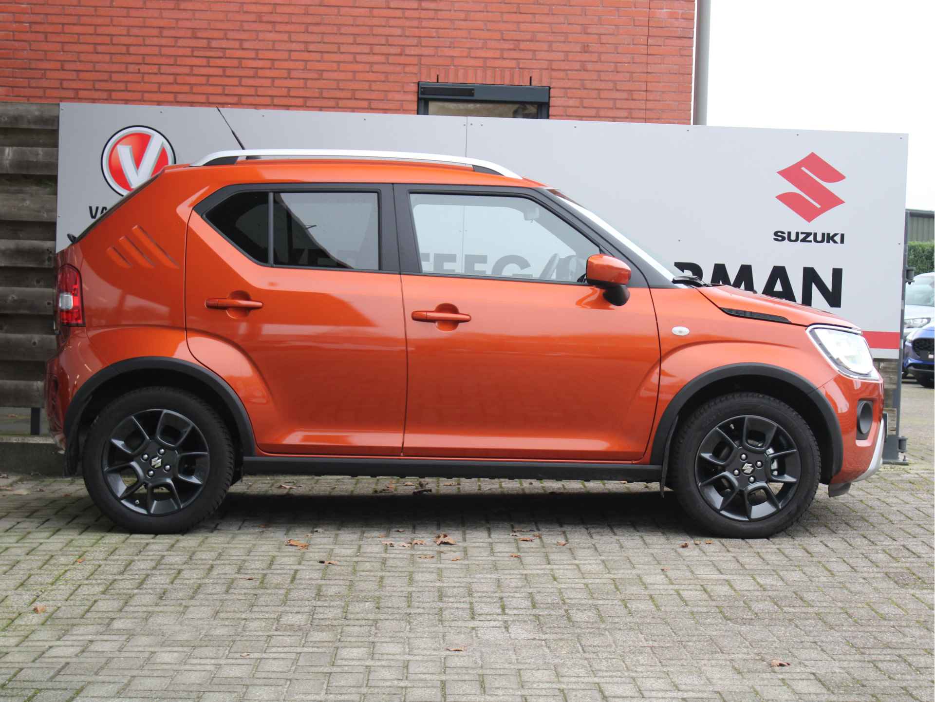 Suzuki Ignis 1.2 Smart Hybrid Select Automaat Achteruitrijcamera, DAB Radio, Bluetooth, Stoelverwarming - 13/35