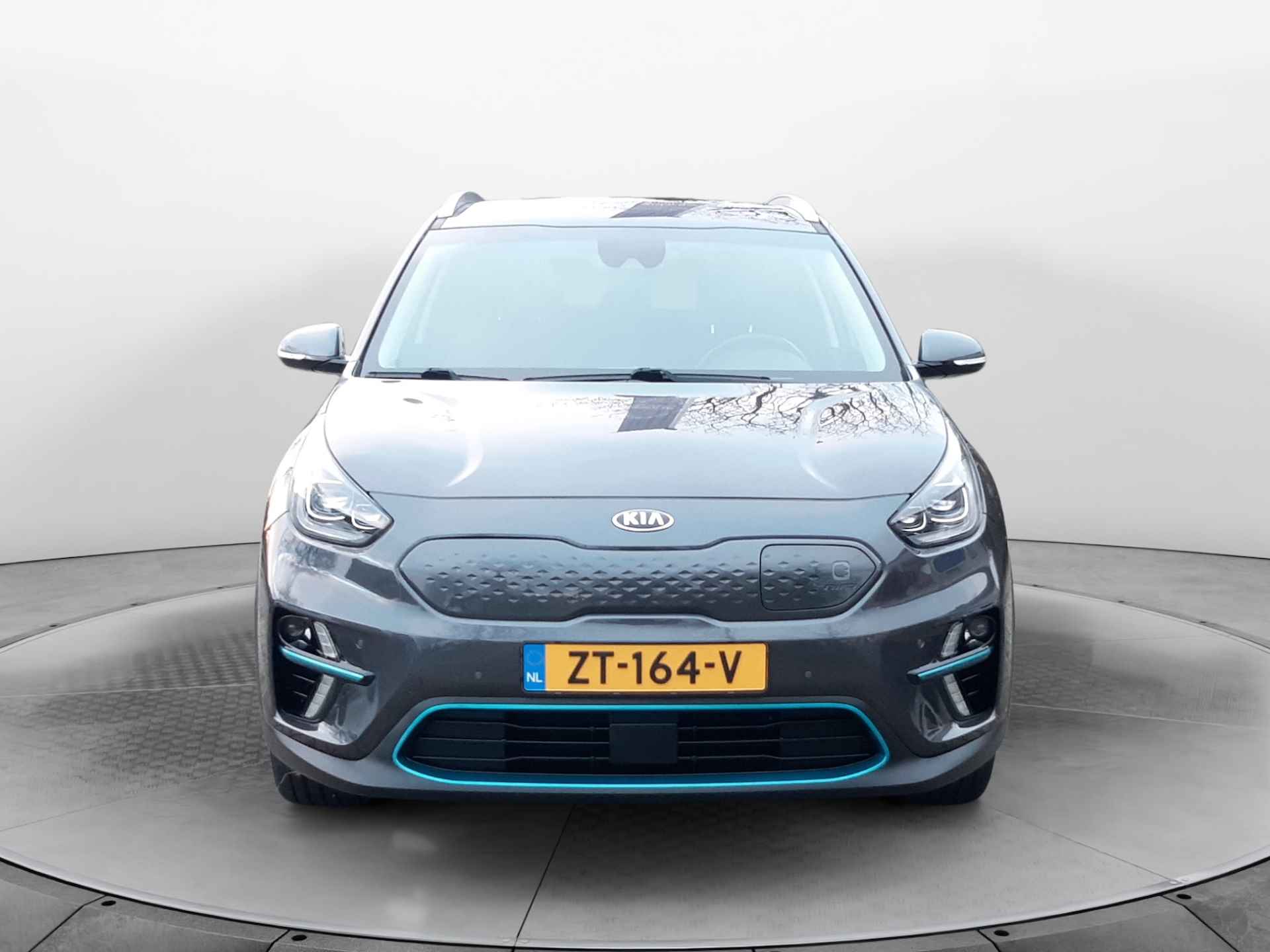 Kia e-Niro ExecutiveLine 64 kWh (204 PK) Kia-Dealer-Onderh, 12-Mnd-BOVAG, NL-Auto, Leer, Navigatie/Apple-Carplay/Android-Auto, Adaptive-Cruisecontrol, Keyless-Entry/Start, Parkeersensoren-V+A, Achteruitrijcamera, DAB, Premium-Audio, Stoelverwarming-V+A, Stoelventilatie, Stuurverwarming, Lm-Velgen-17Inch, Privacy-Glas - 21/33