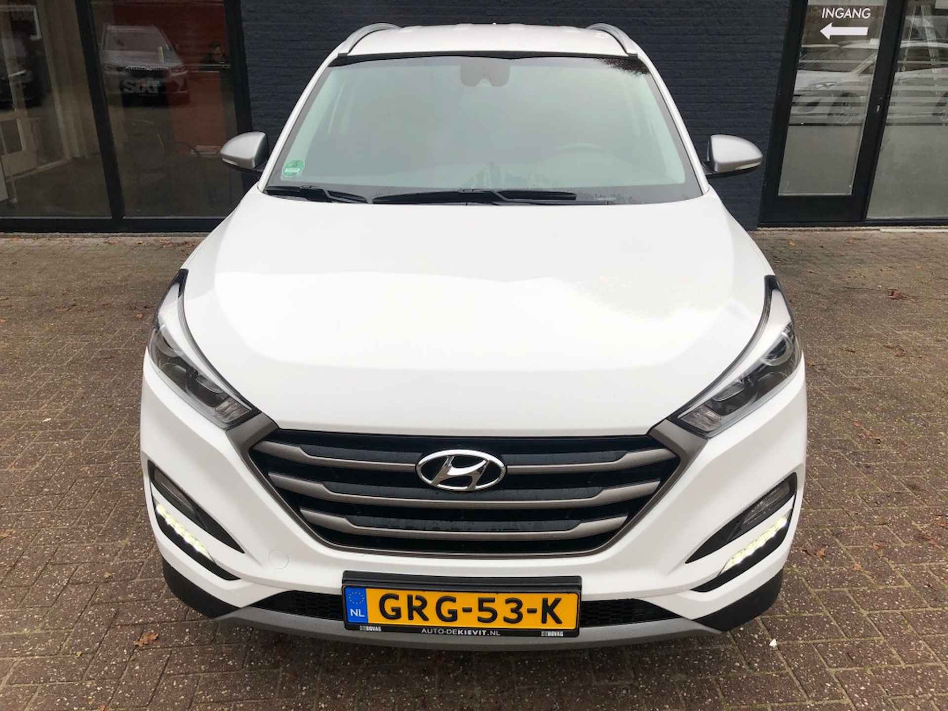 HYUNDAI Tucson 1.6 T-GDI COMFORT **Automaat/Dealer onderhouden** - 3/29