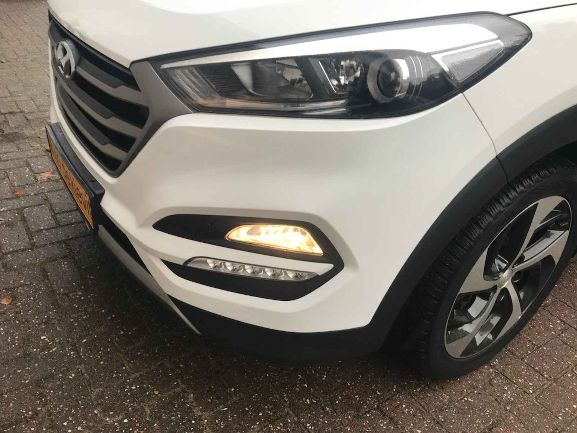 HYUNDAI Tucson 1.6 T-GDI COMFORT **Automaat/Dealer onderhouden** - 7/29