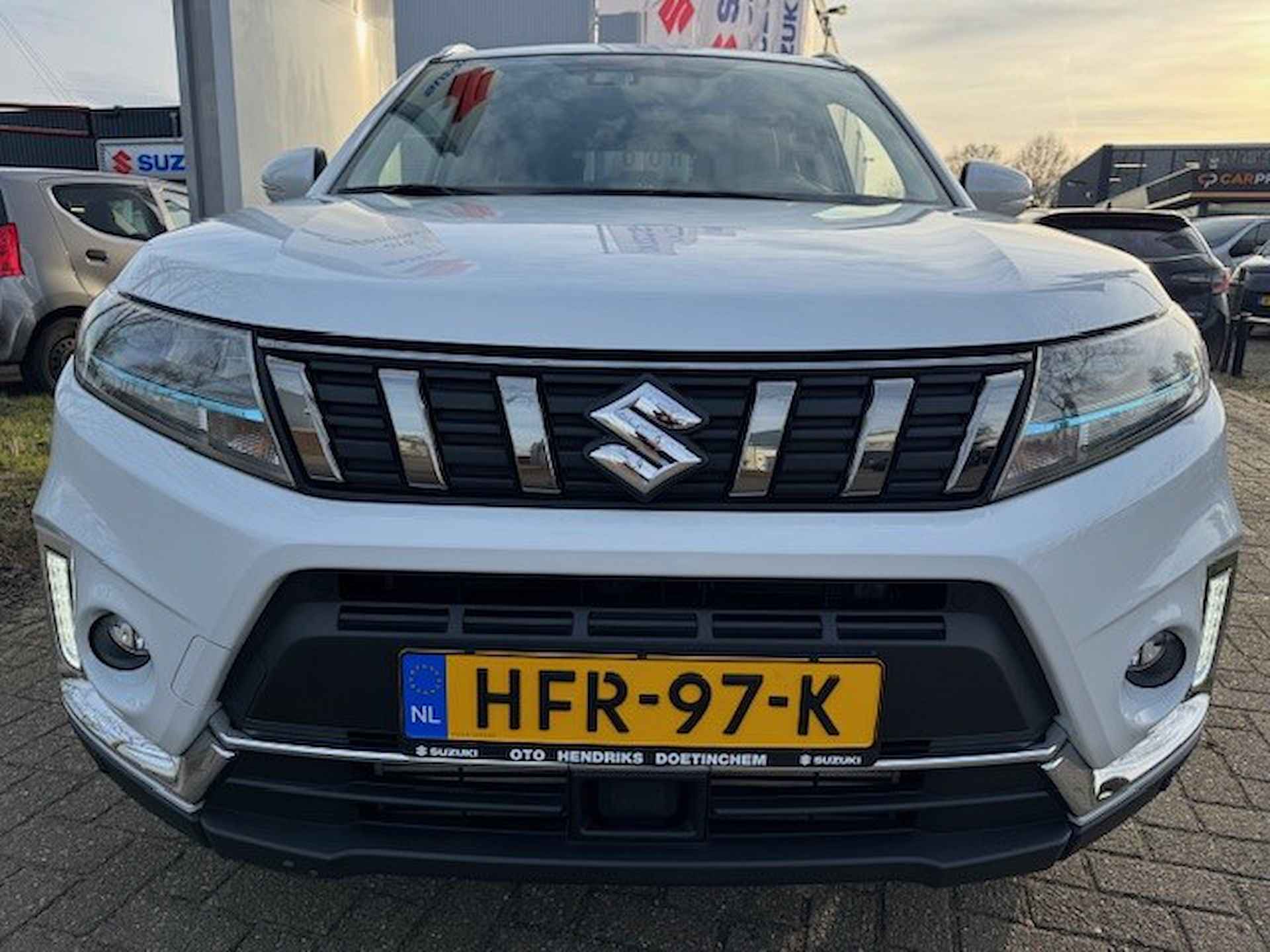 SUZUKI Vitara 1.4 Boosterjet 129pk Smart Hybrid Style - 7/42