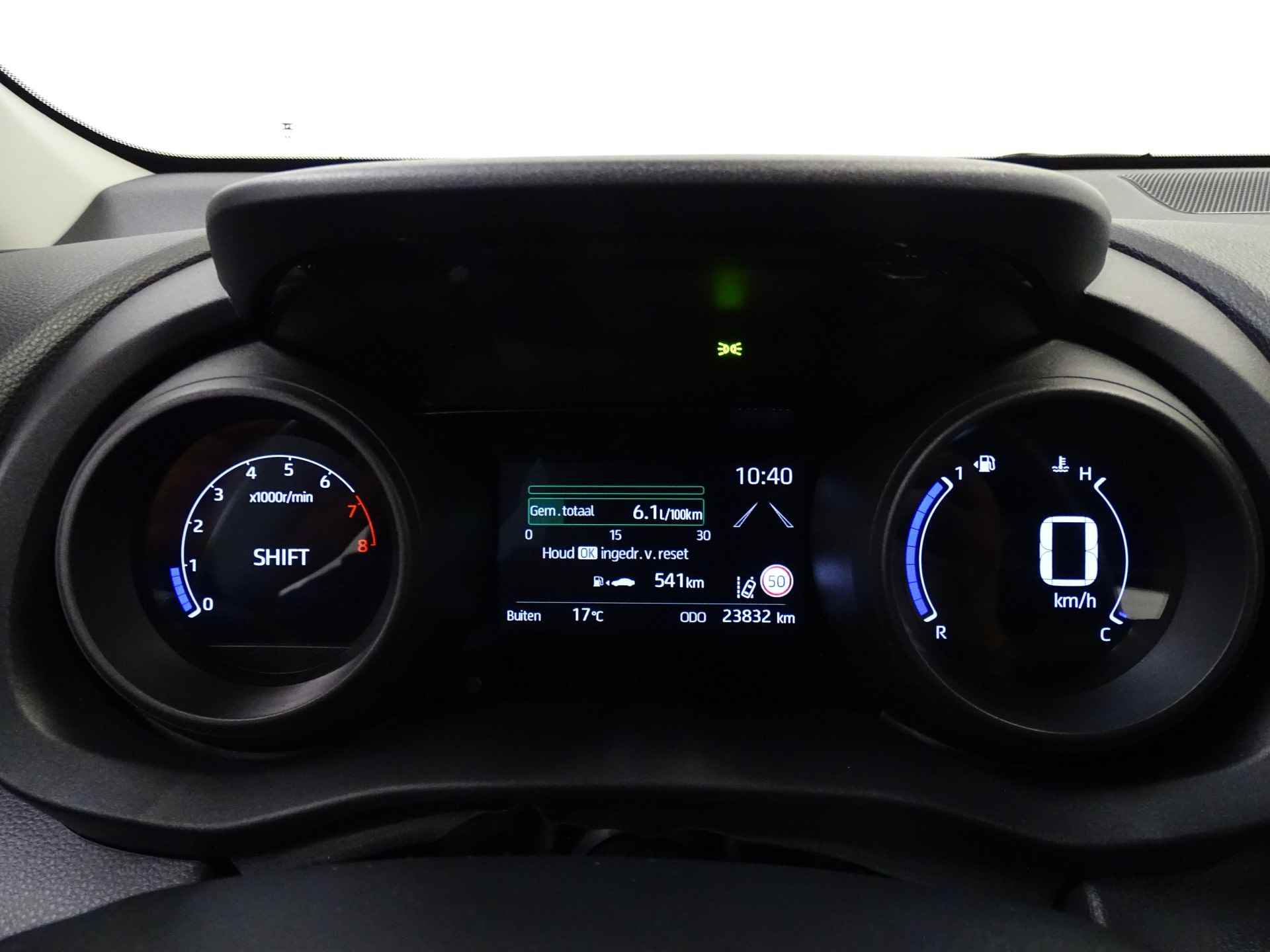 Toyota Yaris 1.5 VVT-i Dynamic | NL auto | Navigatie - 19/30