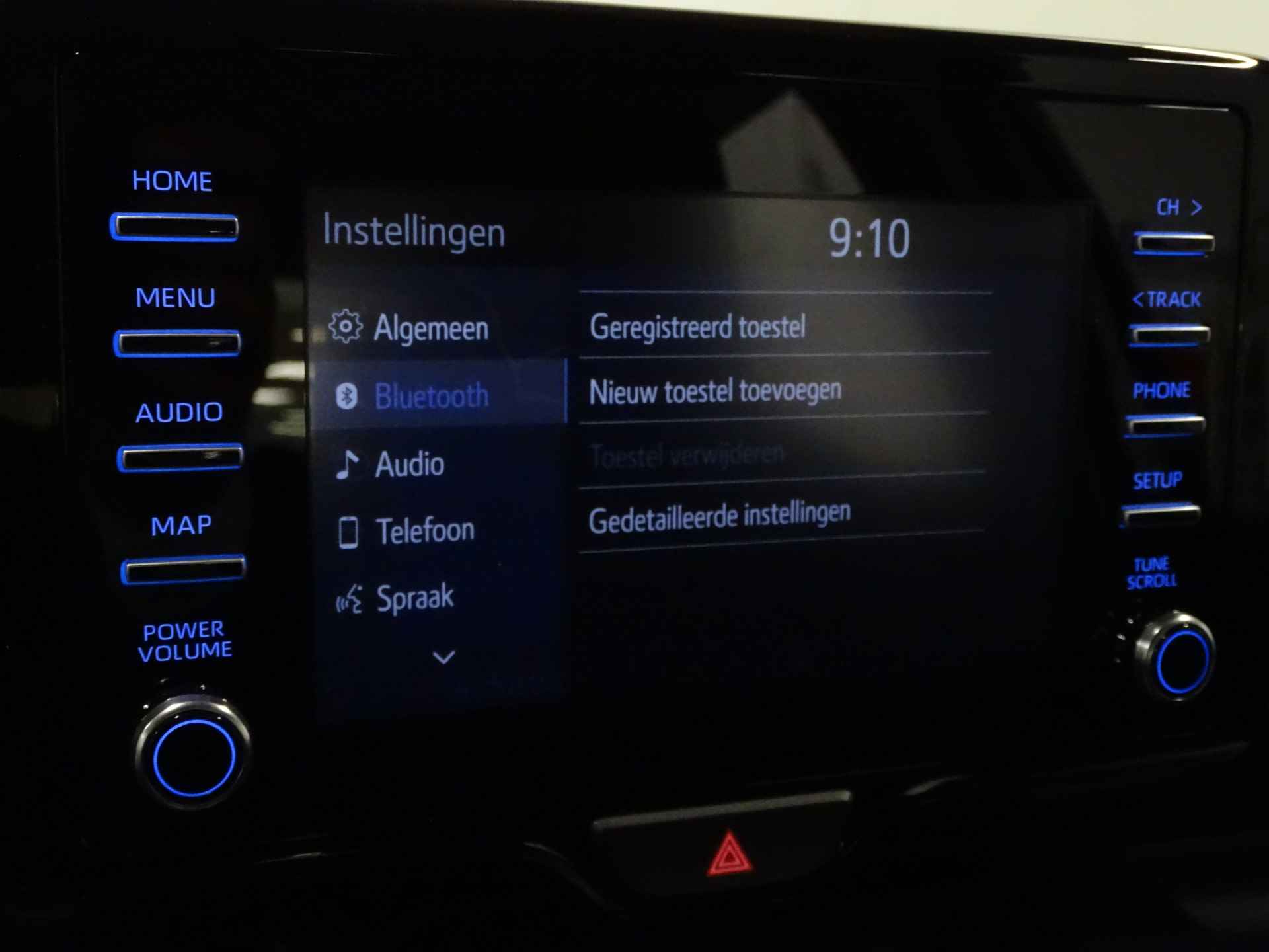 Toyota Yaris 1.5 VVT-i Dynamic | NL auto | Navigatie - 28/30