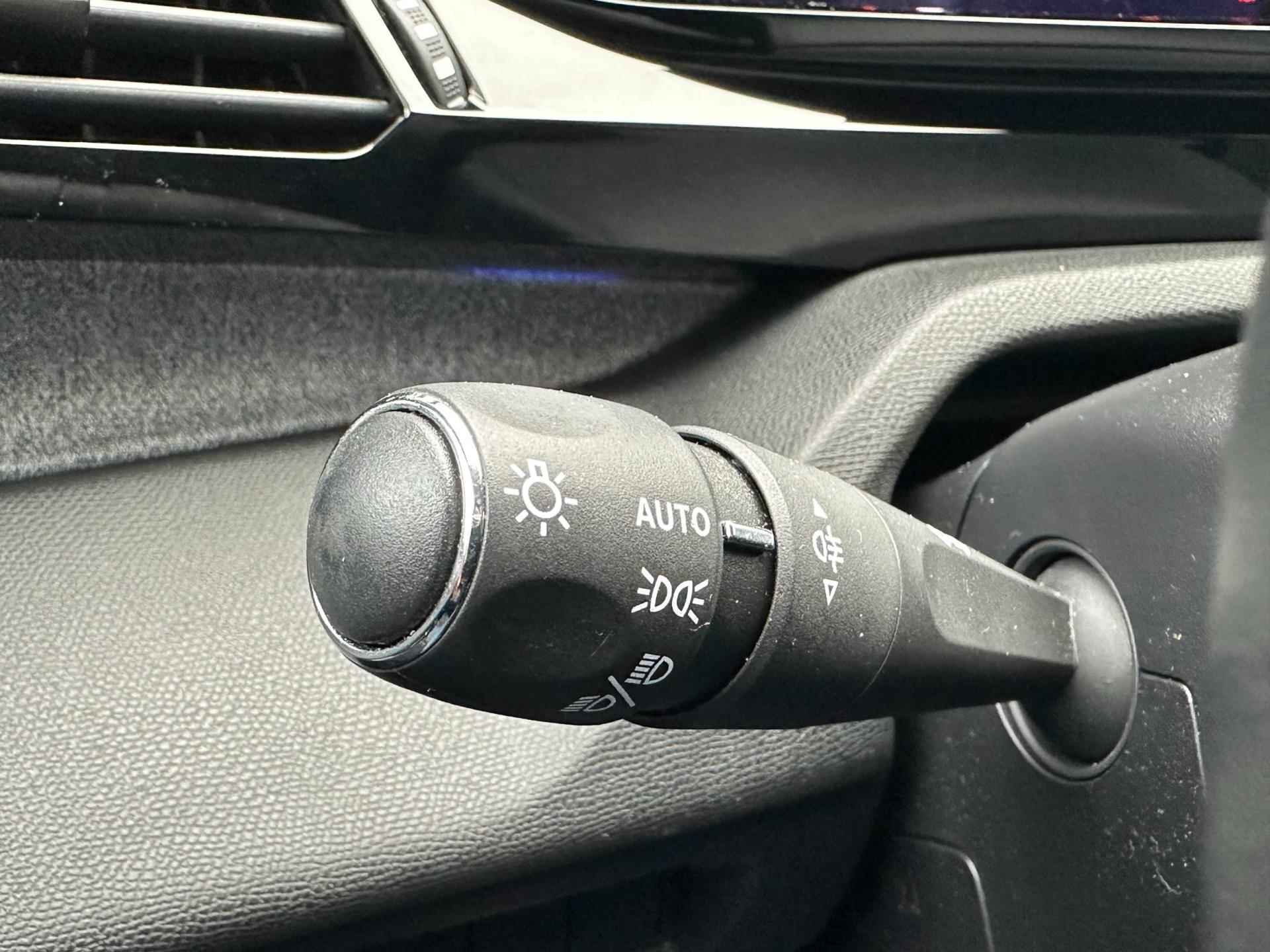 Peugeot 308 1.2 PureTech Allure + Camera | ACC | LED | Apple | Stoelverwarming | Climate | Rijklaarprijs - 24/30
