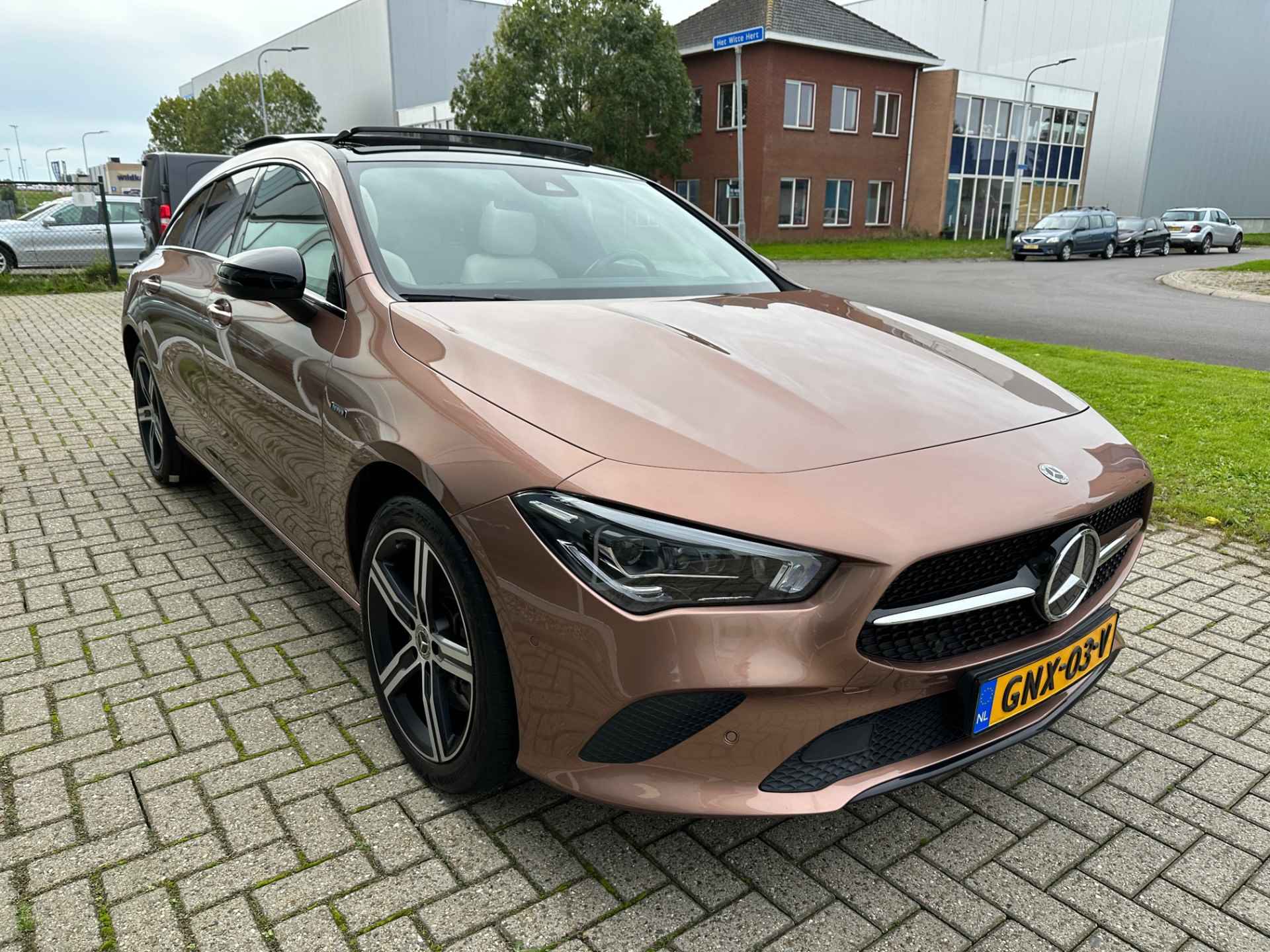 Mercedes-Benz CLA-Klasse Shooting Brake 250 e Premium Plus Rosegoud | Trekhaak | Pano - 5/39