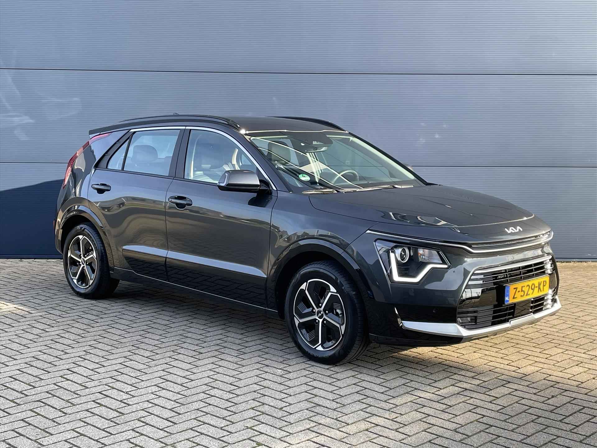 KIA Niro 1.6 GDi Hybrid 141pk DCT6 DynamicLine | Navigatie | Parkeercamera | Parkeersensoren | Apple Carplay/Android Auto | - 3/43