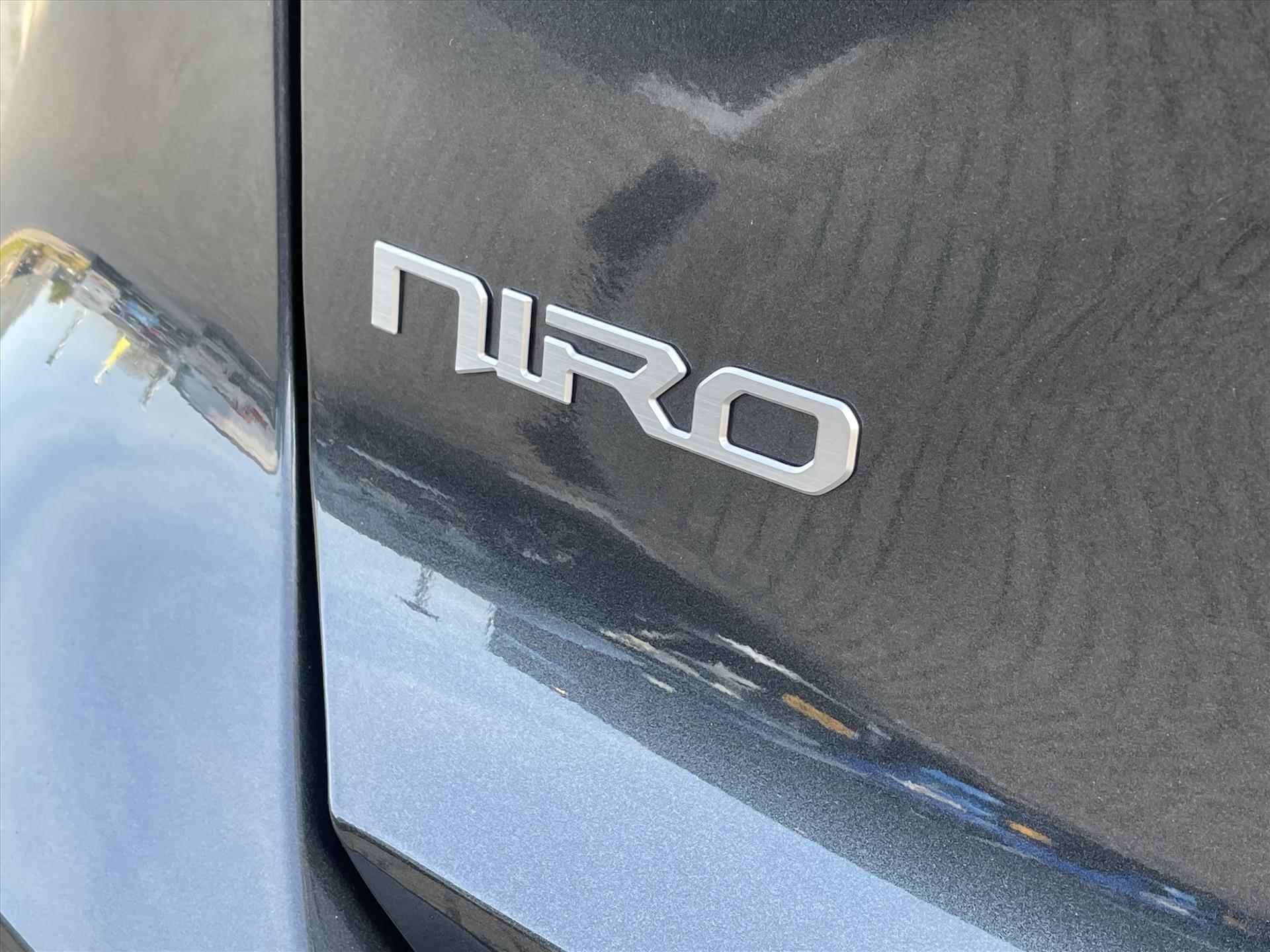 KIA Niro 1.6 GDi Hybrid 141pk DCT6 DynamicLine | Navigatie | Parkeercamera | Parkeersensoren | Apple Carplay/Android Auto | - 19/43