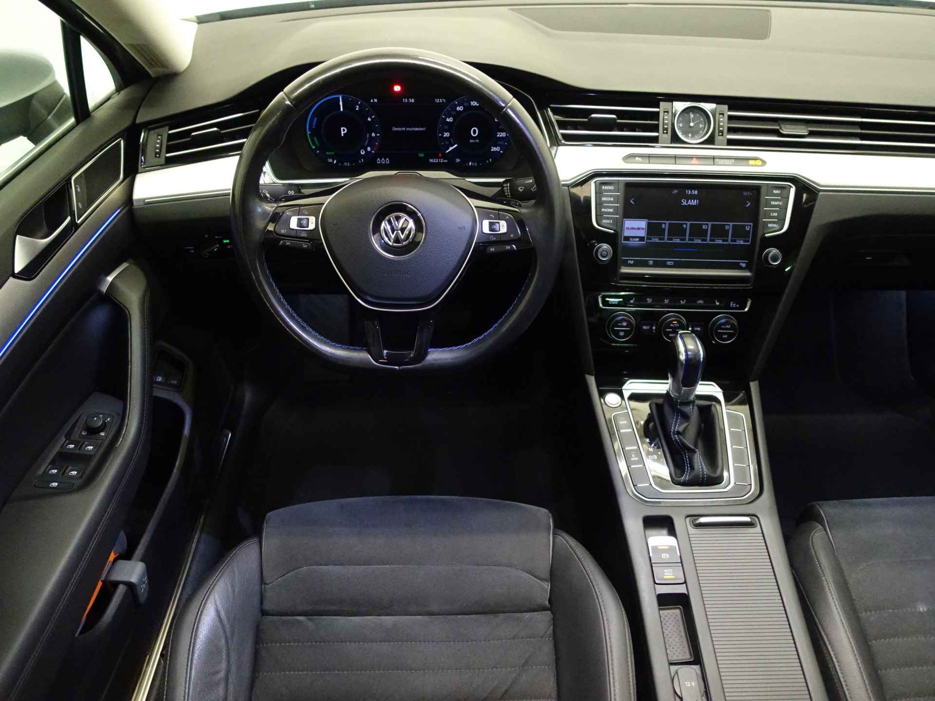 Volkswagen Passat 1.4 TSI GTE R-Line+ Aut- Panodak, Virtual Cockpit, Xenon Led, Ergo Comfort, Carplay, Acc - 7/45