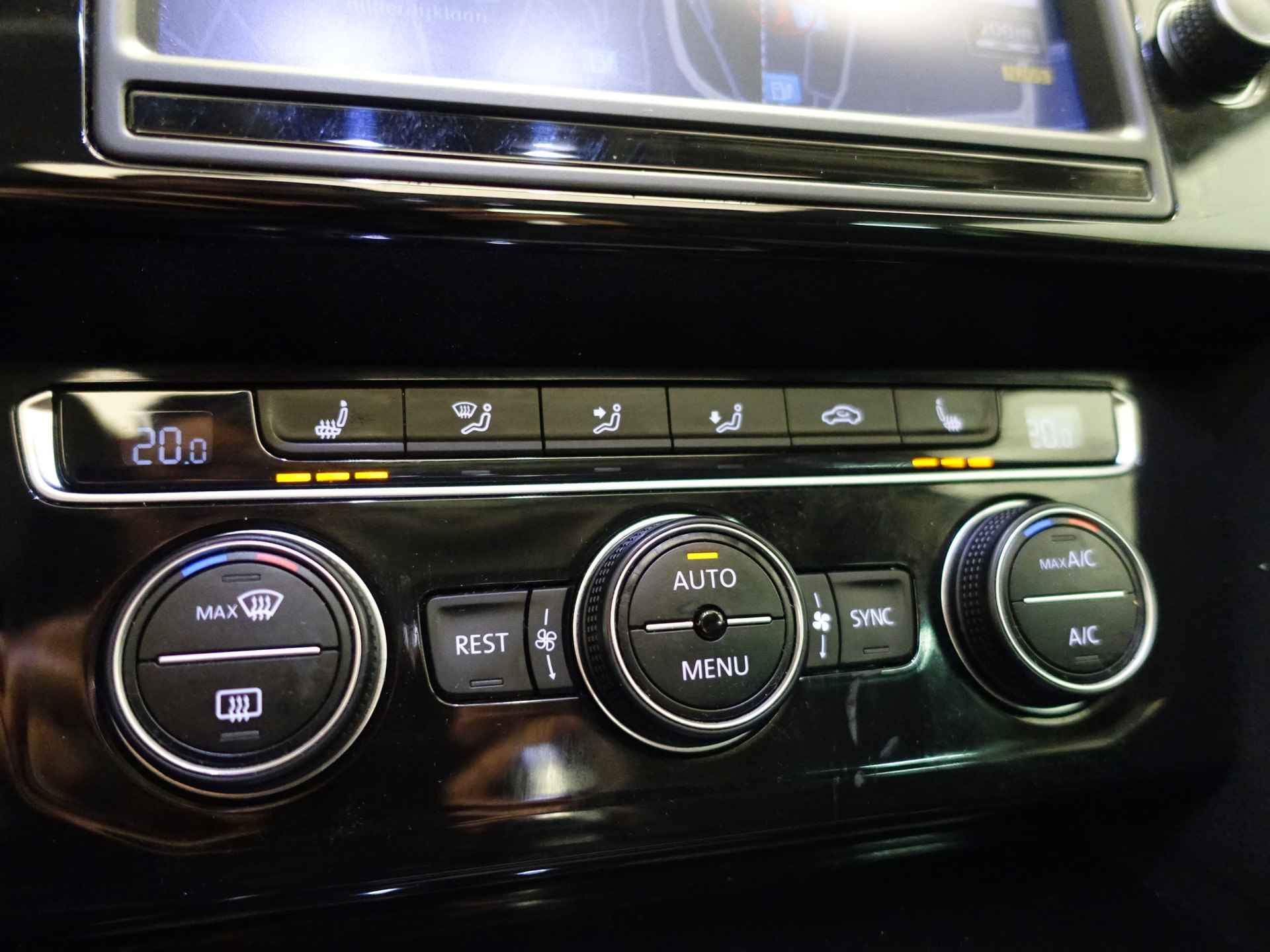 Volkswagen Passat 1.4 TSI GTE R-Line+ Aut- Panodak, Virtual Cockpit, Xenon Led, Ergo Comfort, Carplay, Acc - 17/45