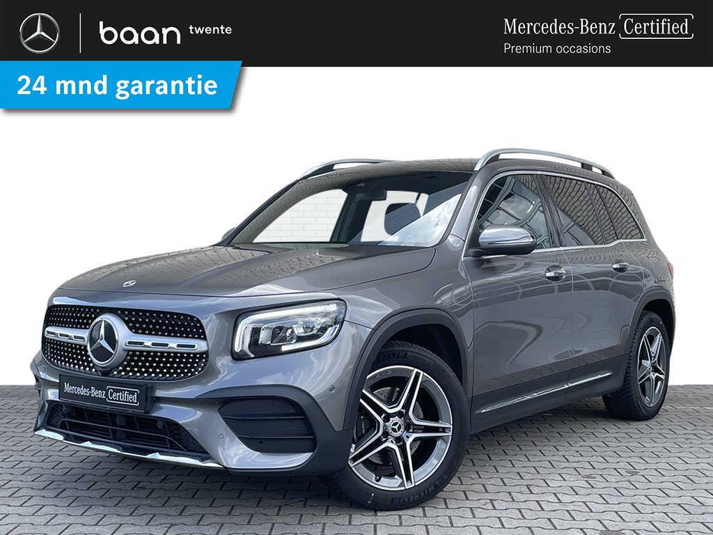 Mercedes-Benz GLB 200 Premium AMG Line 7-Pers. | Panoramadak | Trekhaak | DAB+ | Stoelverwarming