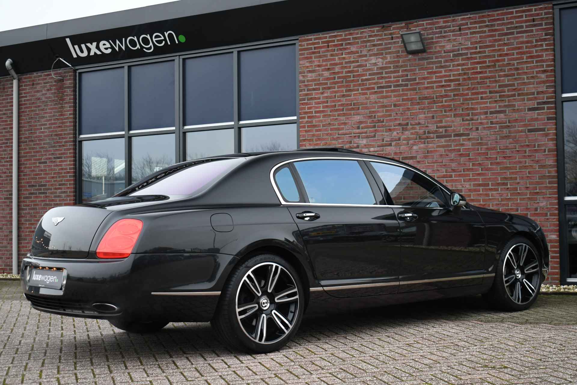 Bentley Continental Flying Spur 6.0 W12 Youngtimer BTW-auto Full-options - 32/123