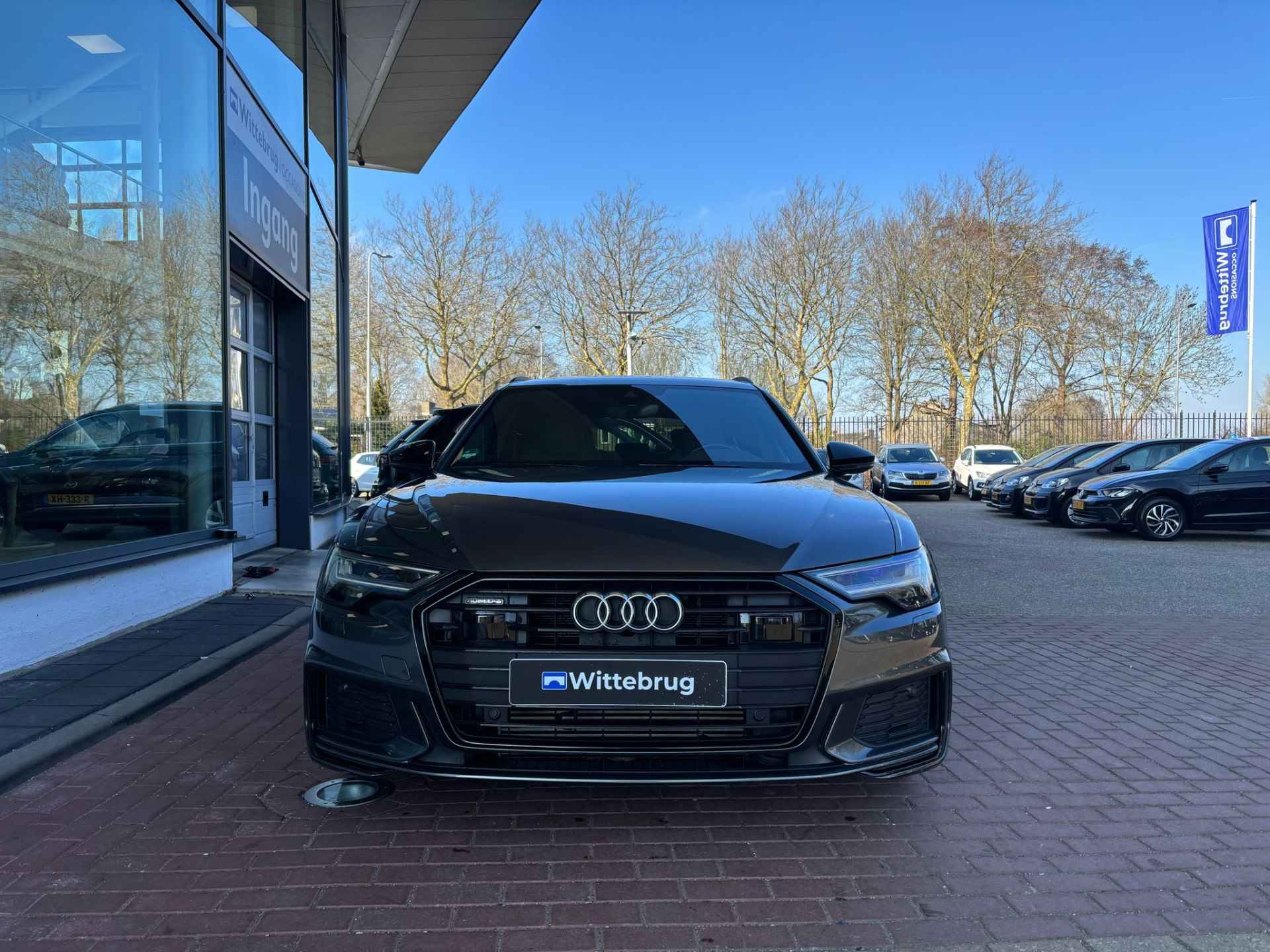 Audi A6 Avant 55 TFSI e quattro Competition / Panorama dak / Leder / Elect. Trekhaak / 367PK / Optiek Pakket Zwart / 20 Inch / Audi Soundsystem / Adaptive cruise - 33/41