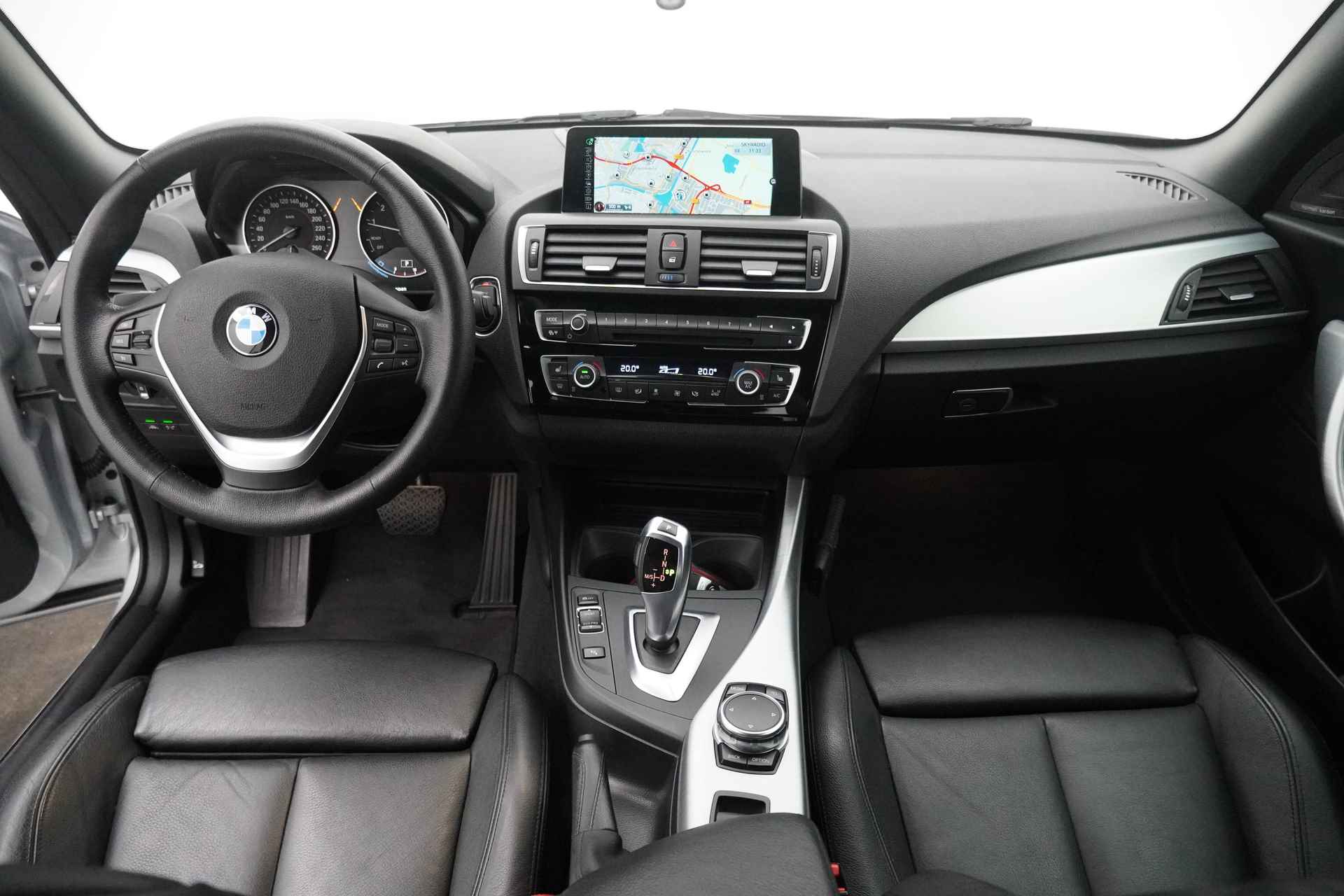 BMW 2 Serie Cabrio BWJ 2018 220i 184PK Centennial High Executive TREKHAAK / STUURVERWARMING / STOELVERWARMING / LEER / CLIMA / CRUISE /  HARMAN KARDON SPEAKERS / LANE ASSIST / CAMERA / FULL LED - 9/30
