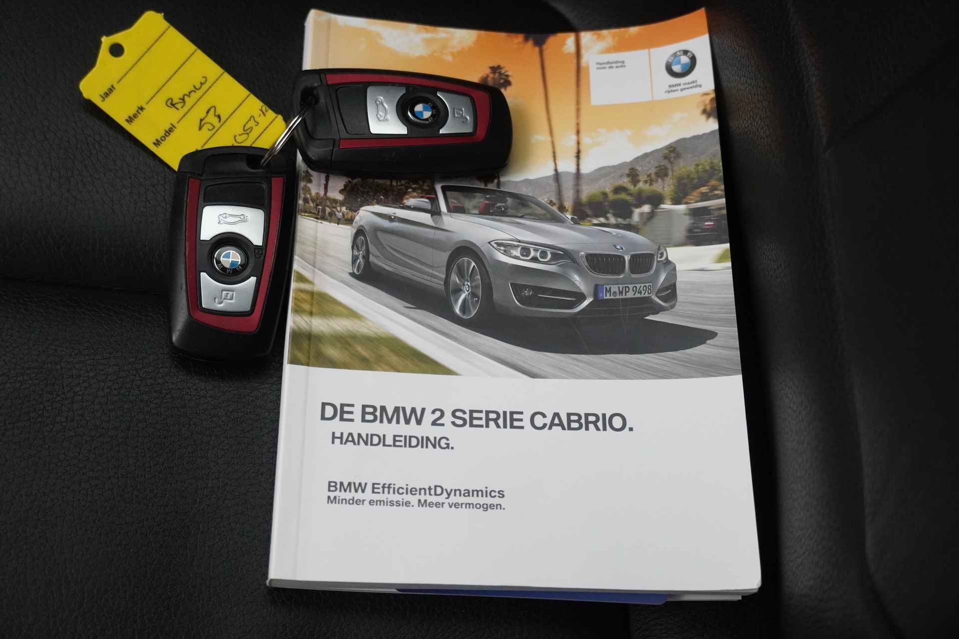 BMW 2 Serie Cabrio BWJ 2018 220i 184PK Centennial High Executive TREKHAAK / STUURVERWARMING / STOELVERWARMING / LEER / CLIMA / CRUISE /  HARMAN KARDON SPEAKERS / LANE ASSIST / CAMERA / FULL LED - 20/30