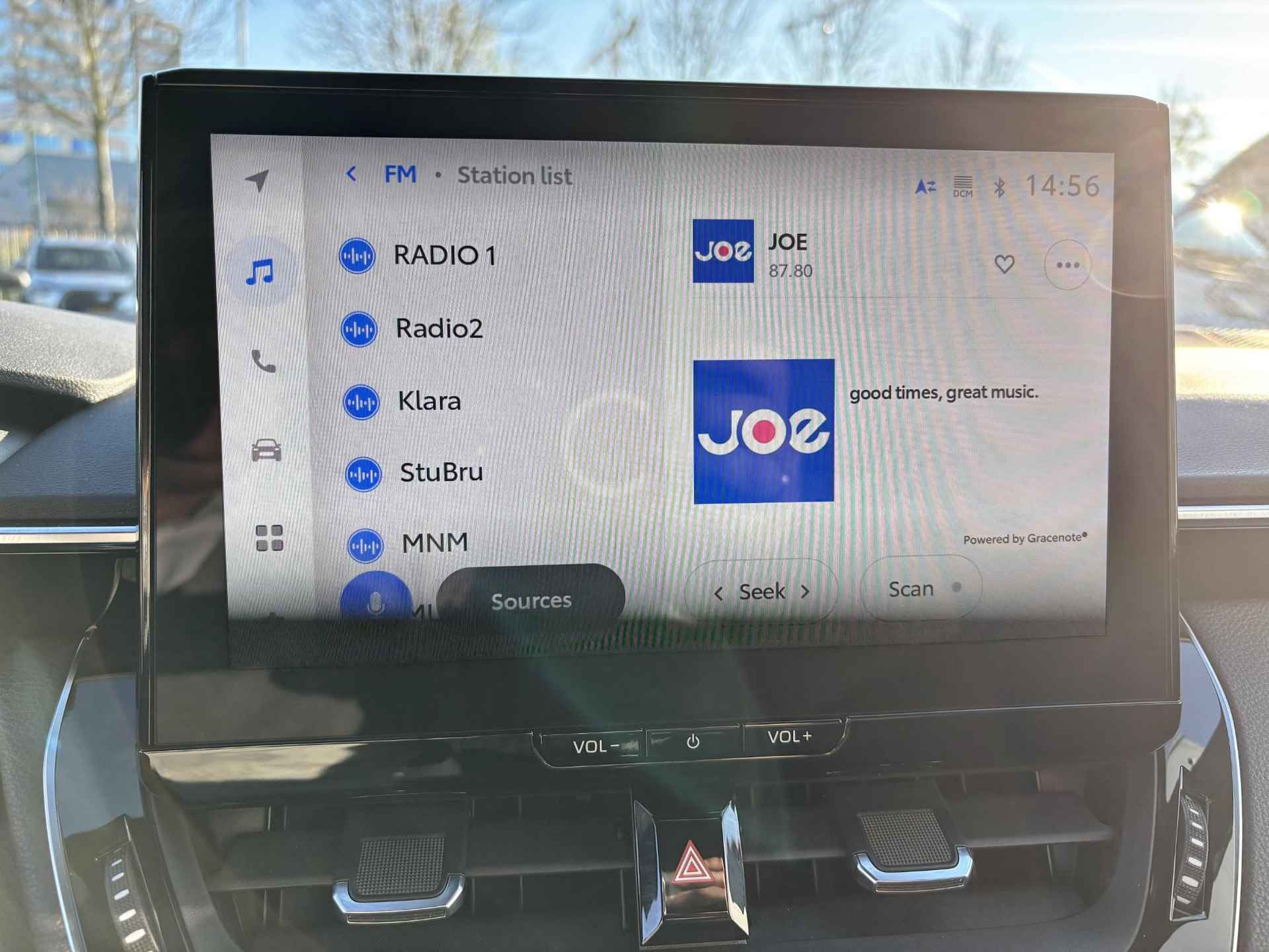 Toyota Corolla Touring Sports 1.8 Hybrid First Edition Apple Carplay Android Auto, Parkeersensoren voor en achter, camera - 23/46