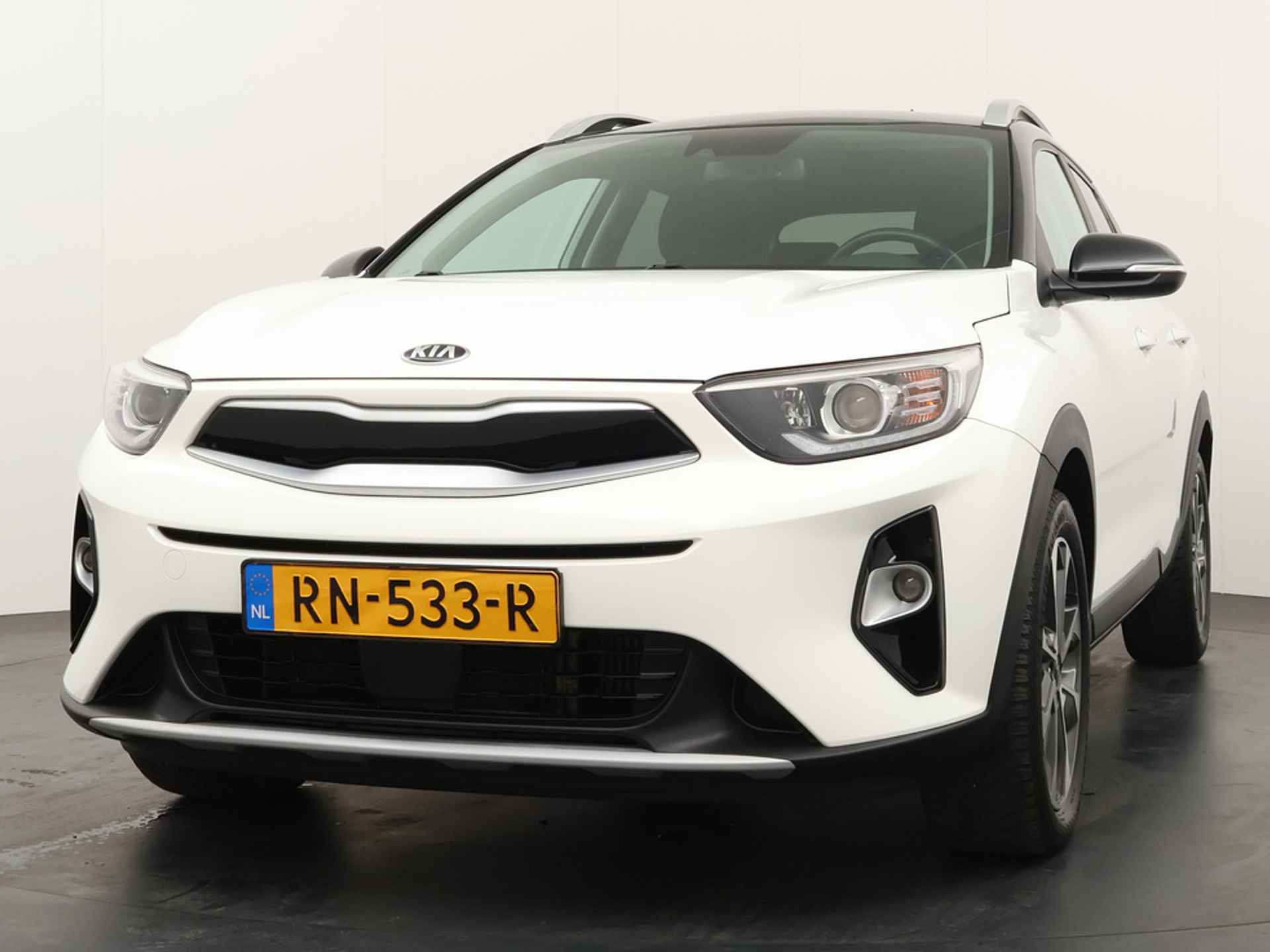 Kia Stonic 1.0 T-GDi DynamicLine - Climate Control - Trekhaak - Apple Carplay / Android auto - Navi - 12 maanden Bovag garantie - 3/46