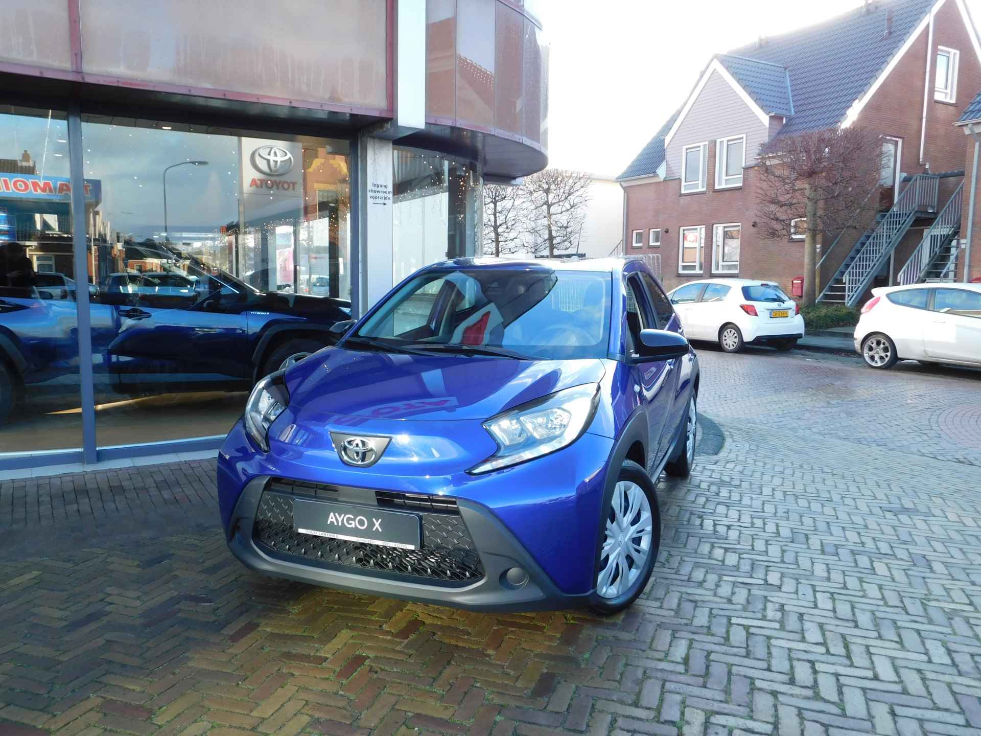 Toyota Aygo X 1.0 VVT-i S-CVT Play - 7/42