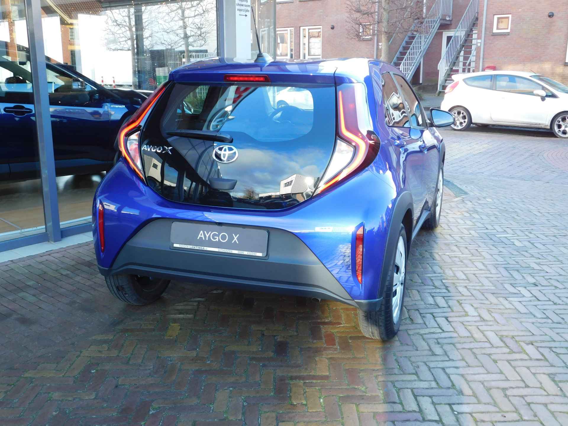 Toyota Aygo X 1.0 VVT-i S-CVT Play - 35/42