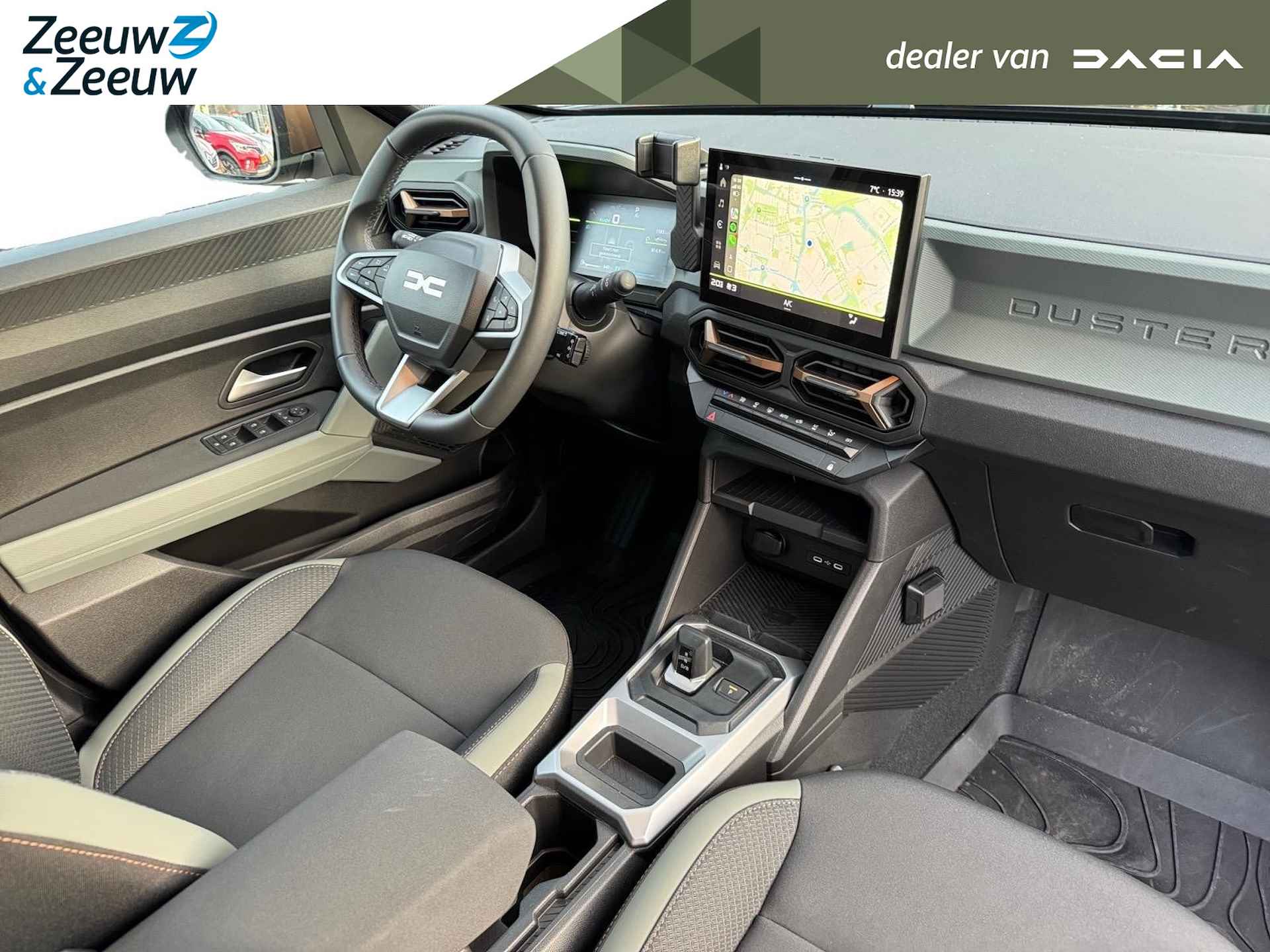 Dacia Duster 1.6 Hybrid 140 Extreme | Neem contact op voor de actuele KM-Stand | Automaat | Achteruitrij Camera | Elektronisch geregelde airconditioning | Draadloze Apple Car Play / Android Auto | Draadloze telefoonlader | Rubberen Vloermatten - 22/22