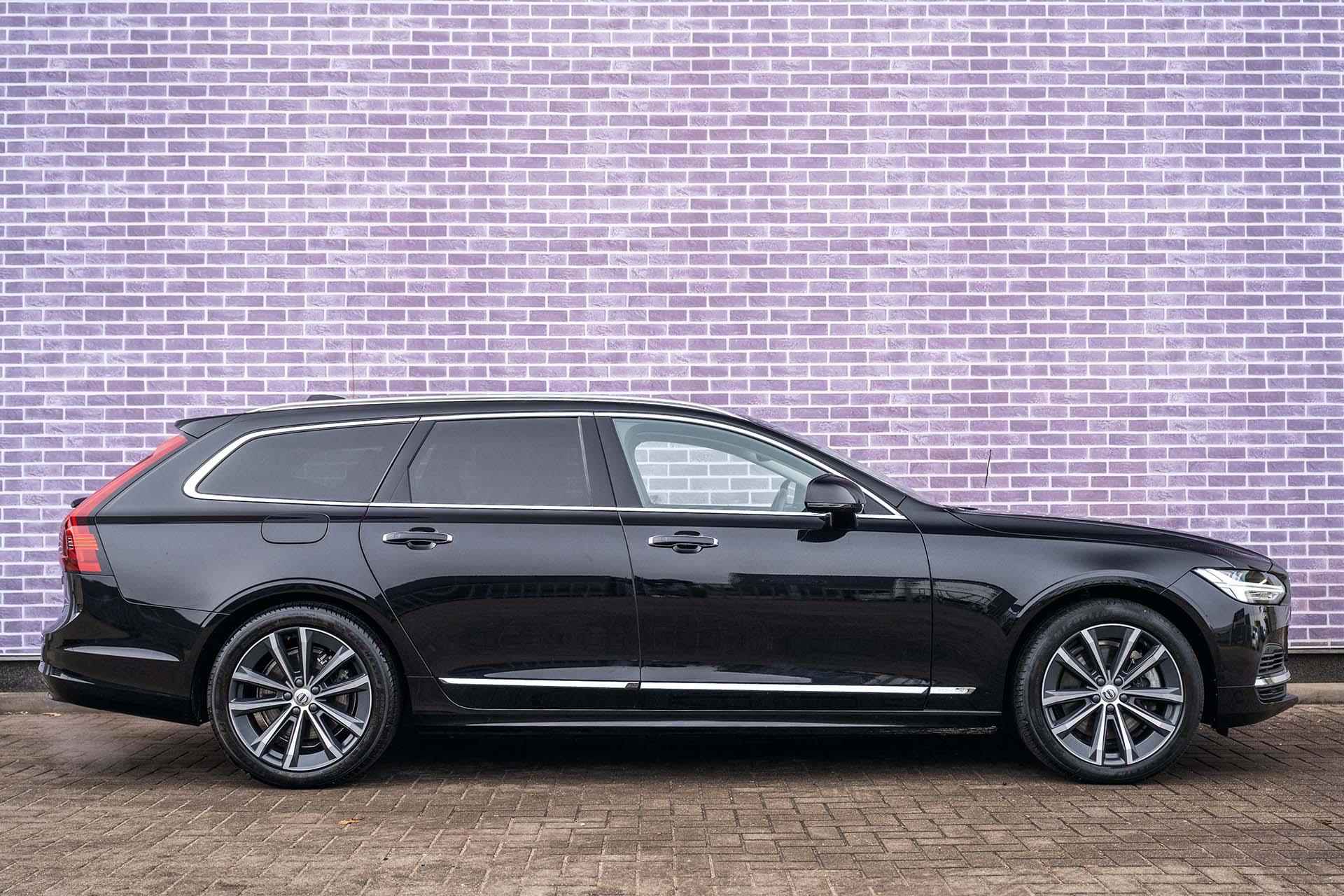 Volvo V90 T6 AWD Inscription Long Range | Elektr. Panoramadak | Trekhaak | Google Maps | Harman Kardon audio | Stoel-/stuur-/achterbankverwarming | Full LED - 15/42