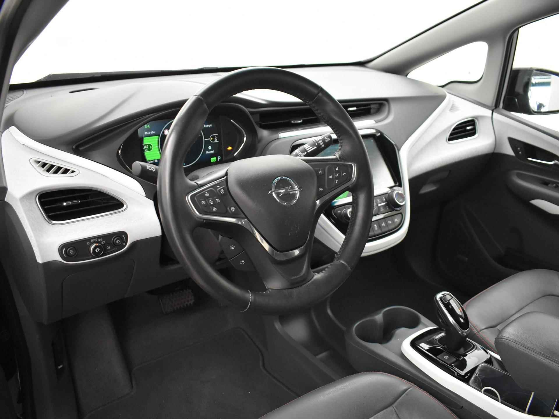 Opel Ampera-E LAUNCH EXECUTIVE 60 KWH *INCL. BTW* + ADAPTIVE CRUISE / APPLE CARPLAY / BOSE / CAMERA / DAB - 32/52