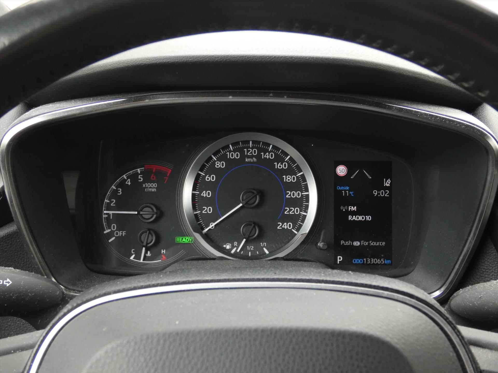 Toyota Corolla 1.8 Hybrid 122pk CVT Active | Navigatie | - 19/37