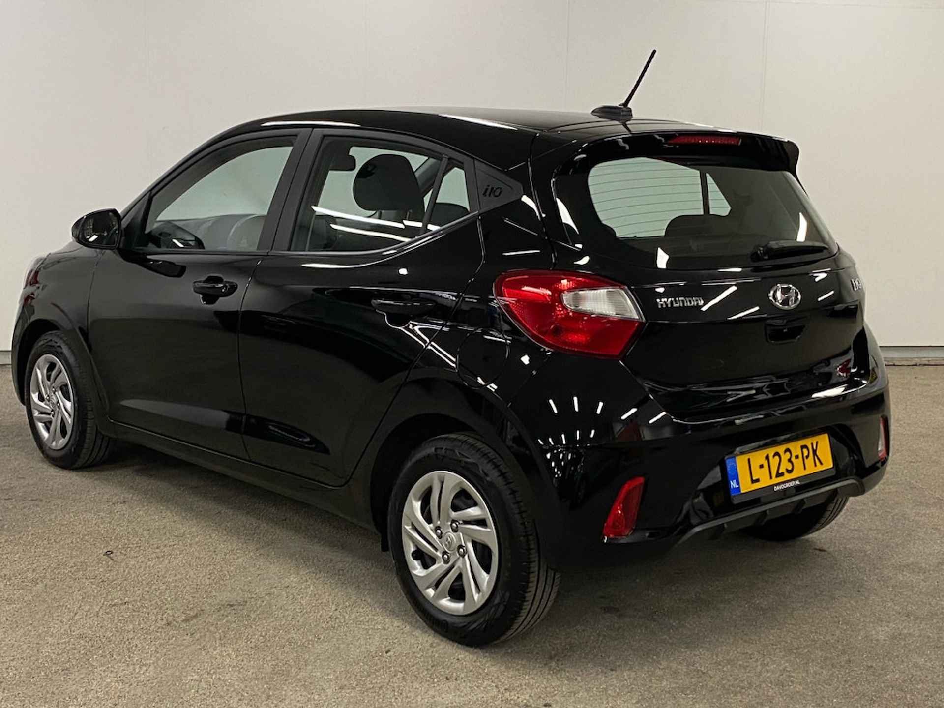 Hyundai i10 1.0 Comfort Super leuke zuinige auto ! - 12/31