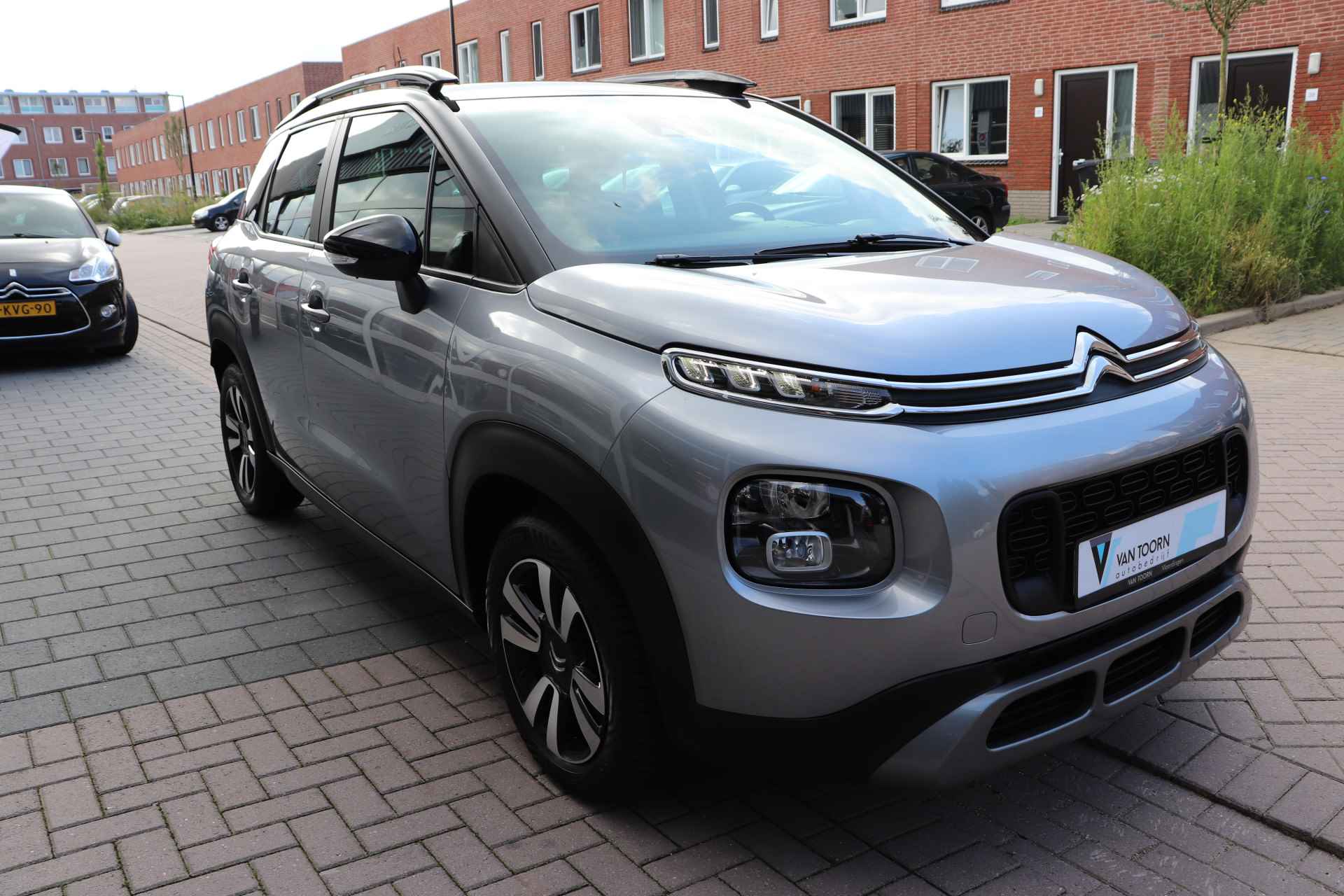 Citroën C3 Aircross 1.2 PureTech S&S Shine 110 pk Navigatie - 7/28