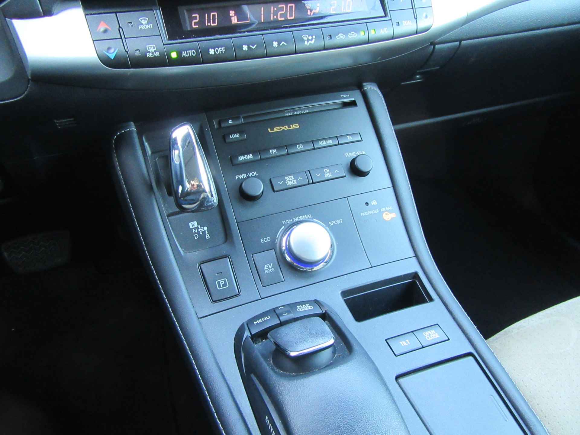 Lexus CT 200h Hybrid Automaat, Navigatie, Camera, Cruise Control - 22/32