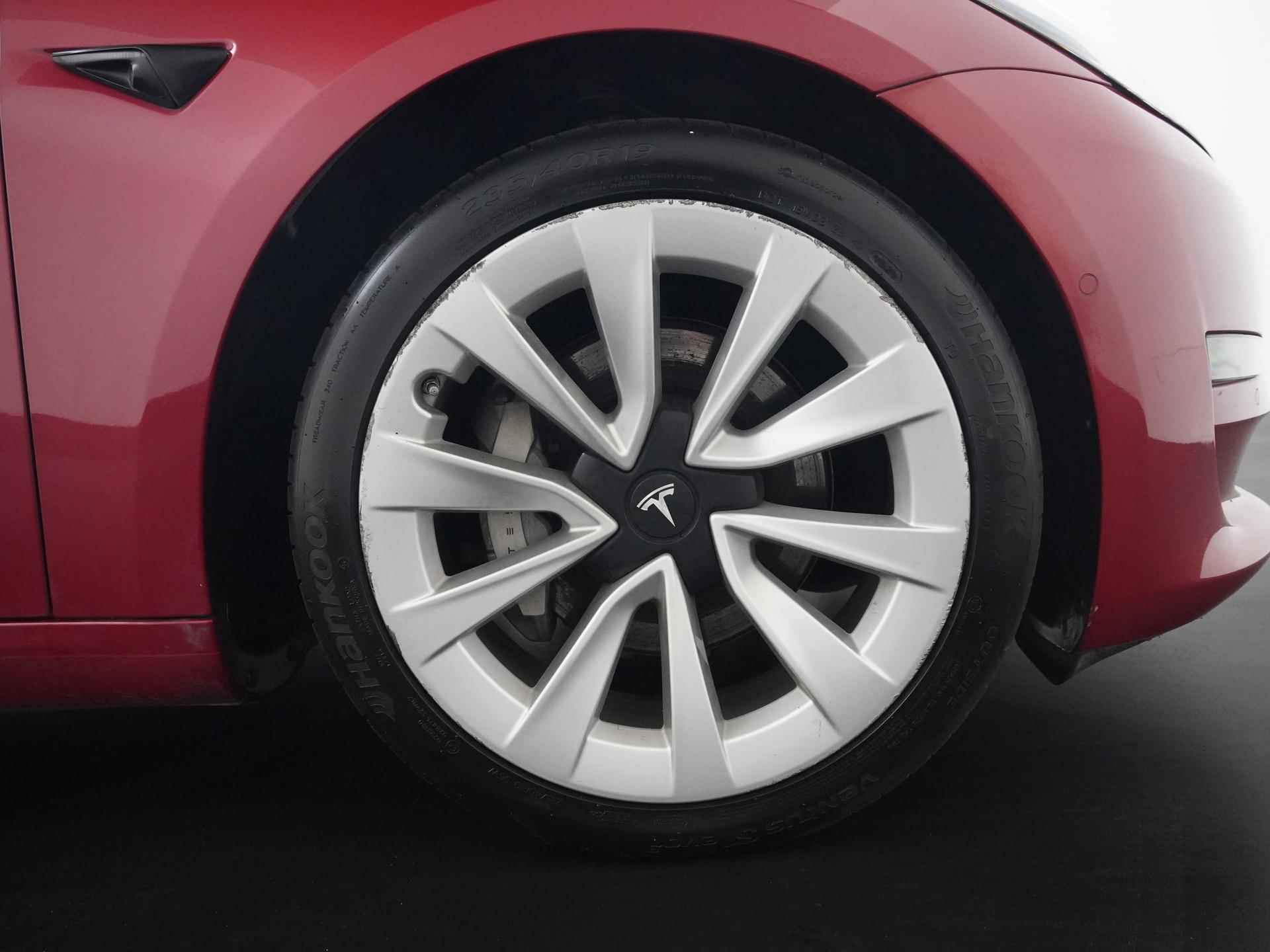 Tesla Model 3 Long Range AWD 75 kWh | Trekhaak | Elektr Aklep | 19'' | Zondag Open! - 32/46