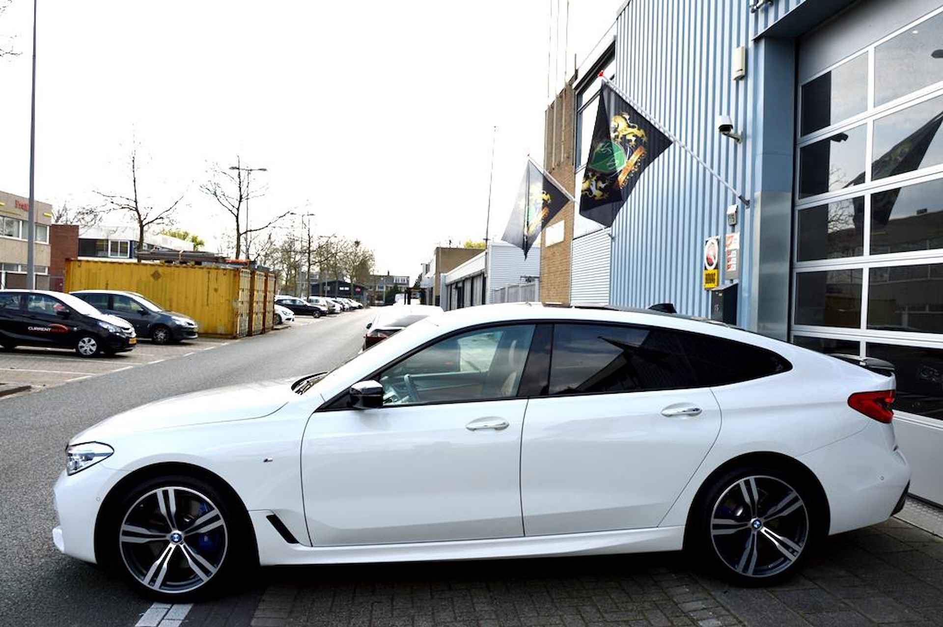 BMW 6-serie Gran Turismo 630d M SPORT LMV-20/LEER/NAVI/360º - 13/49