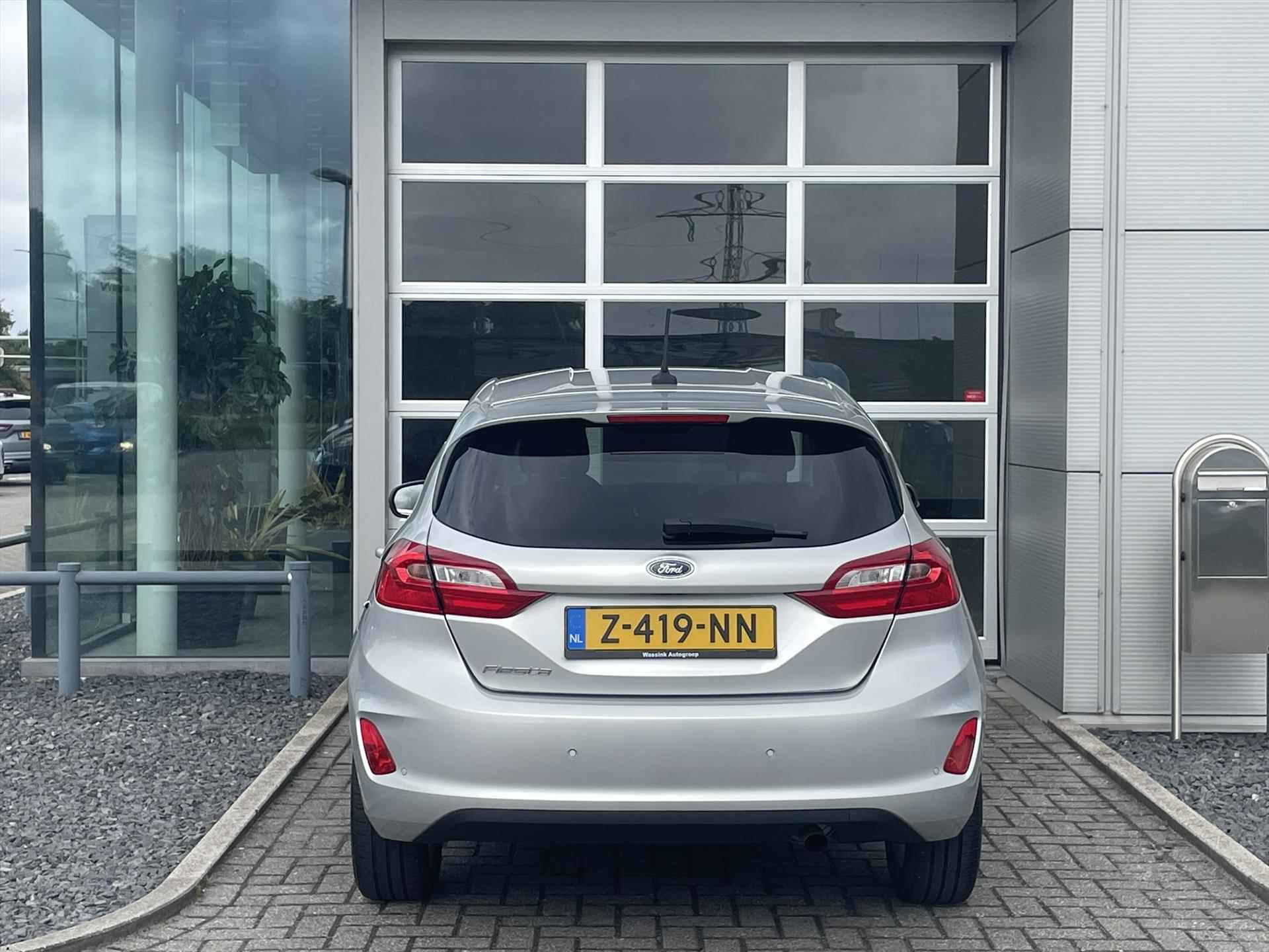 FORD Fiesta 1.0 EcoBoost 100pk 5dr Titanium | Cruise Control | PDC Achter | Climate Control | Stoel en stuur verwarming | Voorruitverwarming | | - 9/33