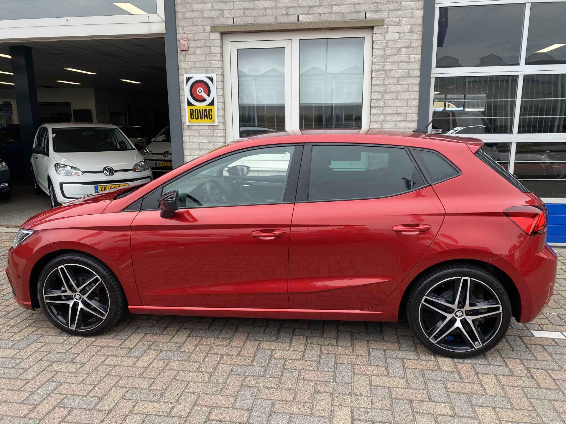 SEAT Ibiza 1.0 TSI FR Business Intense / CAMERA/ PARK. SENSOREN/ LED/ STOEL VERWARM./ CRUISE/ APP CONNECT/ NAVI/ CLIMA/ 18" LMV/ - 3/43