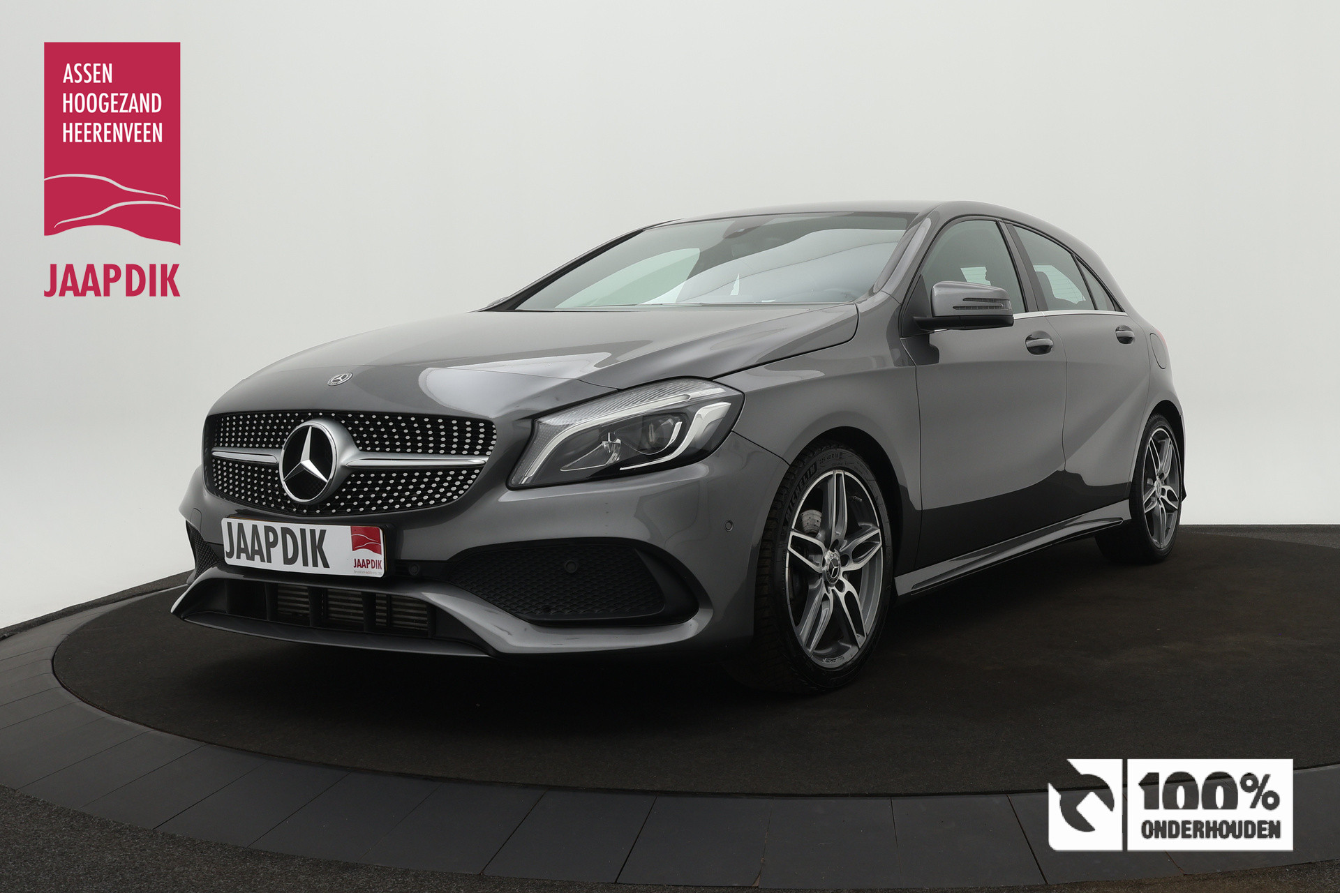 Mercedes-Benz A-Klasse BWJ 2018 / 180D 109 PK Bus. Sol. AMG / Sportstoelen / Navi / Camera a. / LED / Cruise / PDC / 18'' LMV / Carplay /