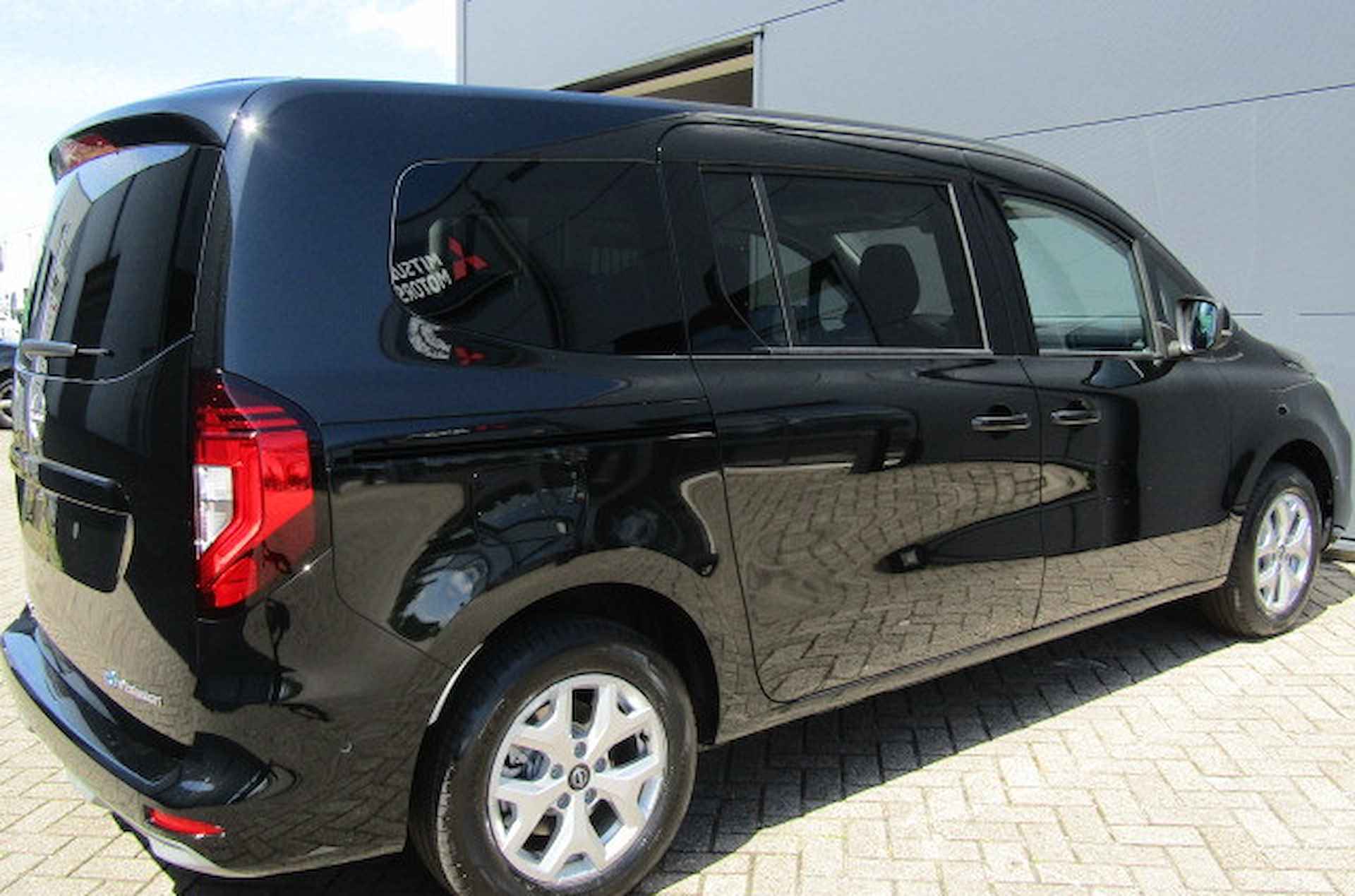 Nissan Townstar - Evalia 7-Zits L2H1 N-Connecta | 1500KG TREKKRACHT | NIEUW !! - 5/22