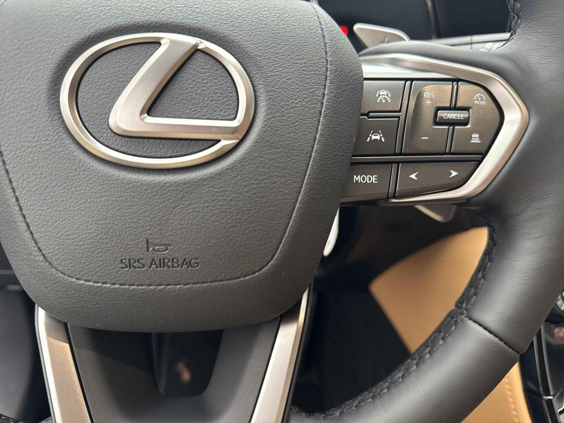 Lexus NX 450h+ AWD Luxury Line | 06-10141018 Voor meer informatie - 31/44