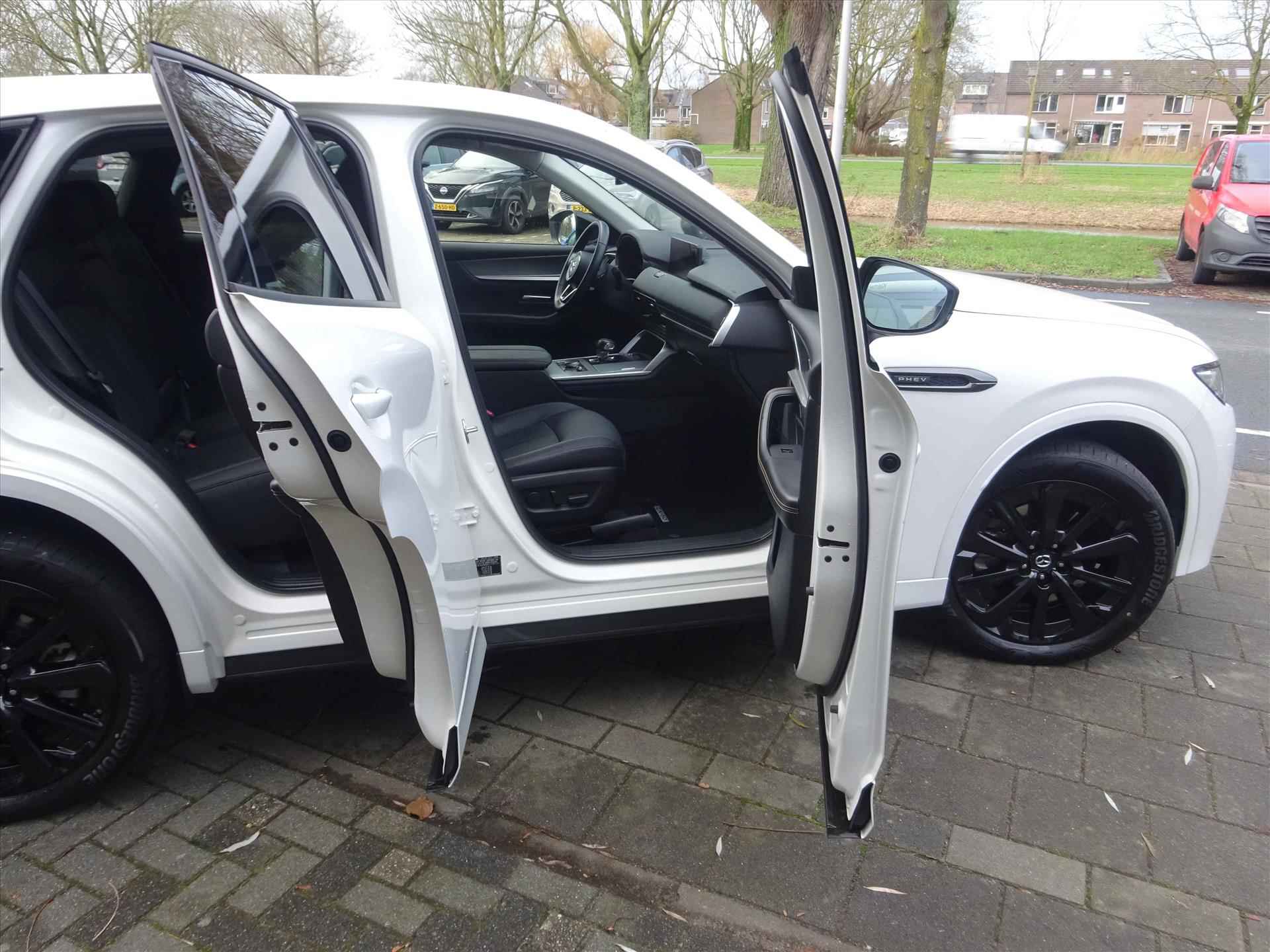 Mazda Cx-60 2.5 E-Skyactiv PHEV 327pk Aut Homura | Panodak | 6 jaar fabrieksgarantie tot 150.000km | Dealer onderhouden | Trekhaak - 14/46