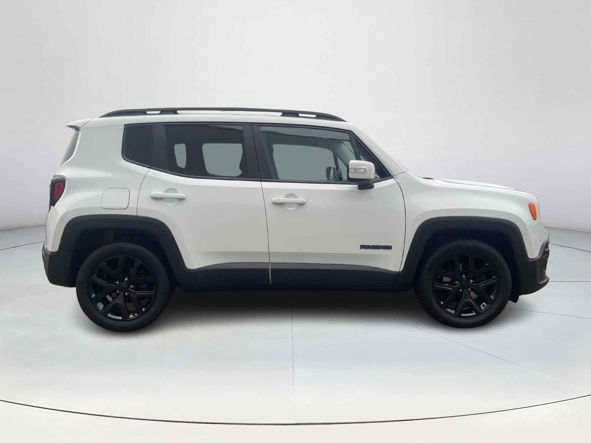 Jeep Renegade 1.6 E-Torq Night Eagle II Pakeersensoren achter | Airconditioning | Navigatiesysteem | Cruise Control | Elektrisch bedienbare buitenspiegels | Lichtmetalen velgen | 12 maanden garantie - 7/37