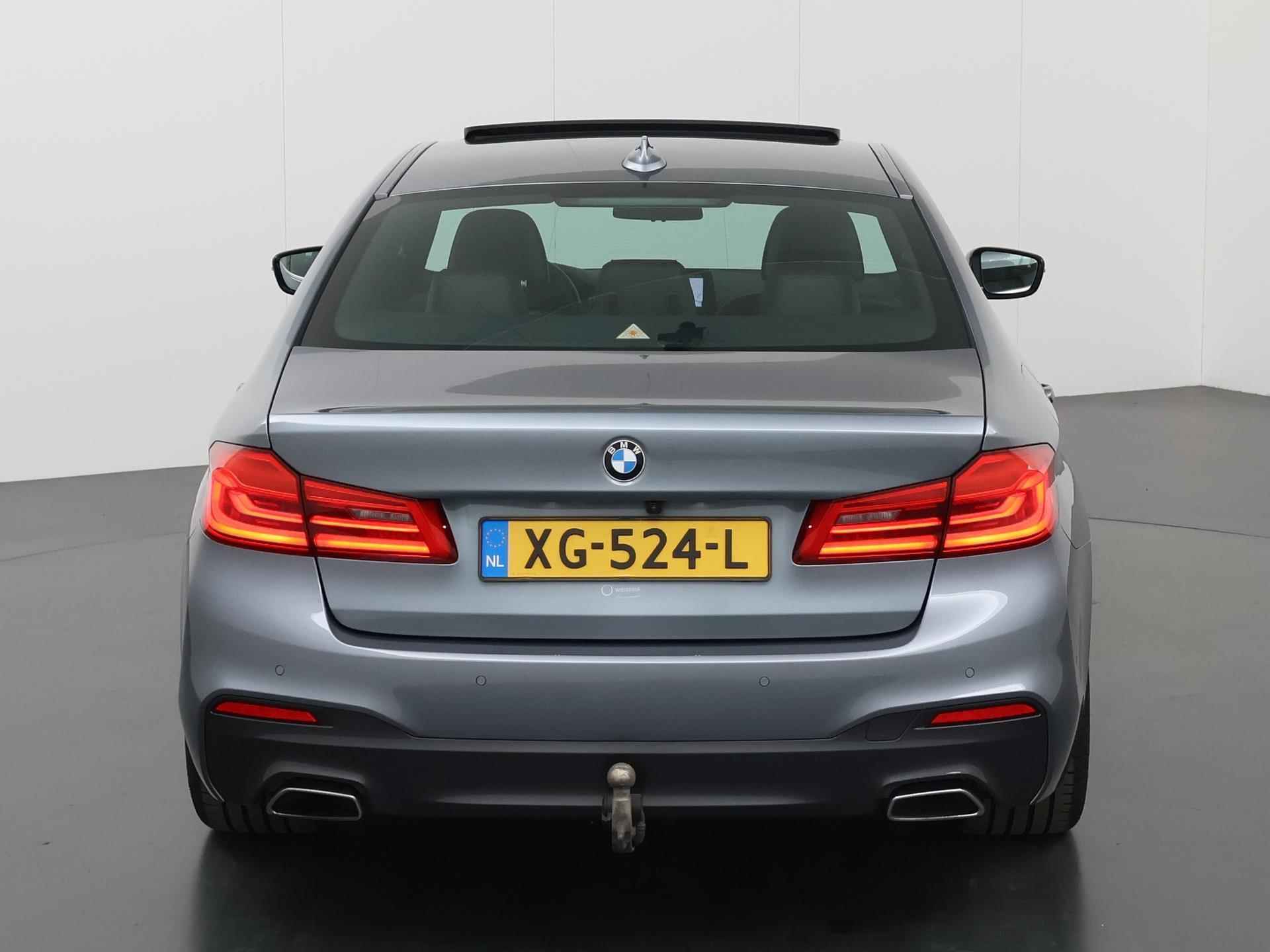 BMW 5-serie 520i High Executive M-Sport | Navigatie | Parkeercamera | Dodehoekdetectie | Stoelverwarming | Trekhaak | DAB | Exclusief Leder | HUD | Schuif/Kanteldak | - 5/50