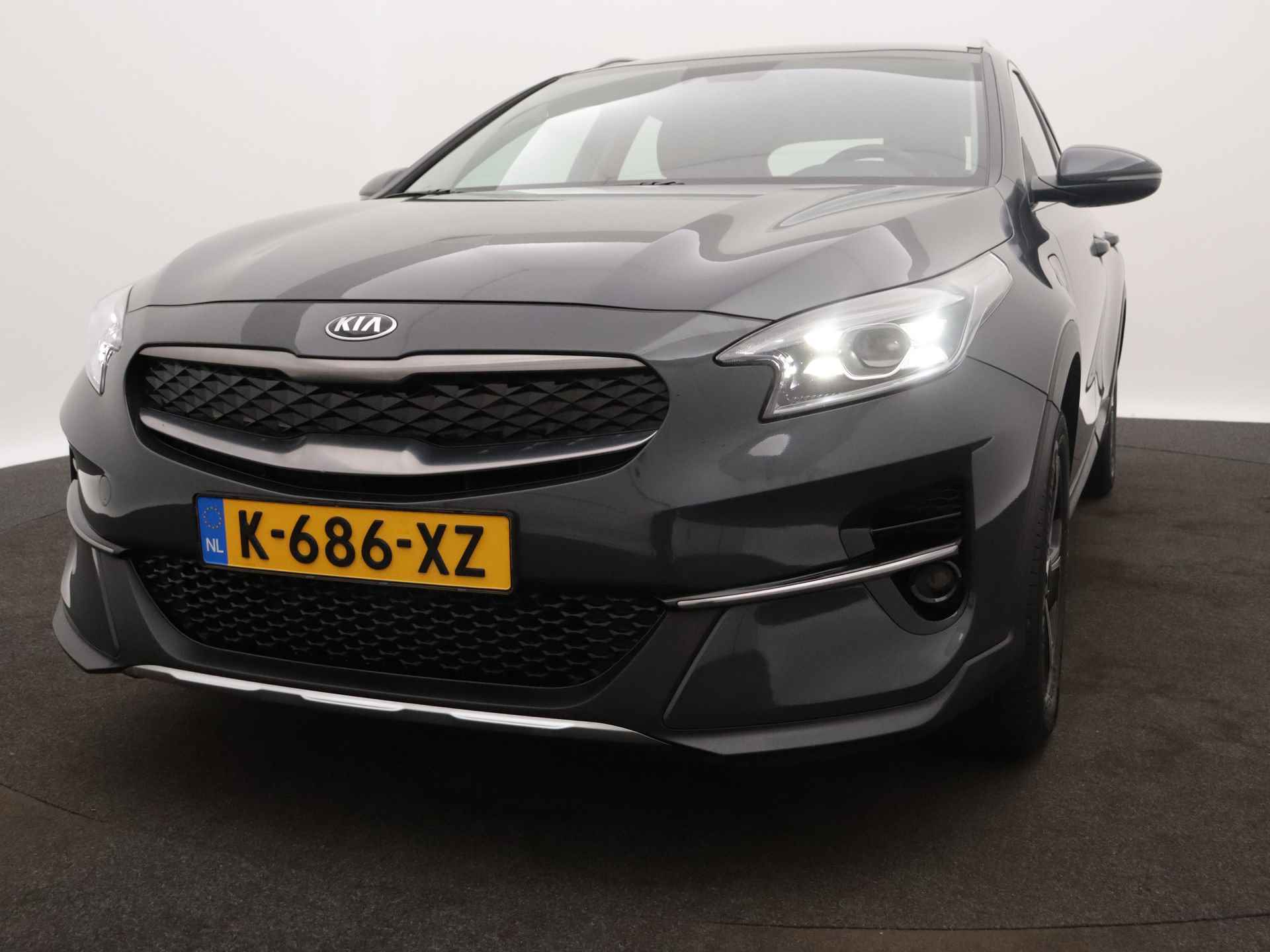 Kia Xceed 1.6 GDi PHEV DynamicLine 1e EIGENAAR / CAMERA / NAVI / DEALER ONDERHOUDEN - 33/44