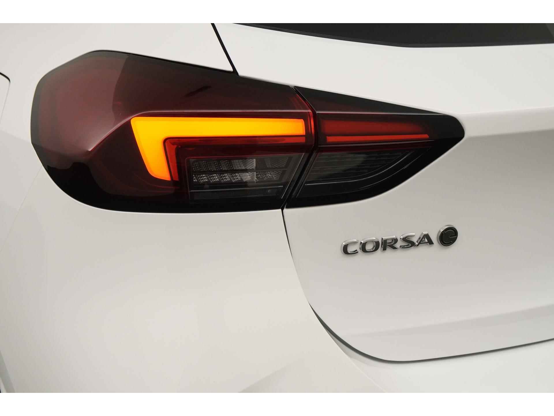 Opel CORSA-E GS Line 50 kWh | Apple/Android Carplay | Digital Cockpit | Warmtepomp | Zondag Open! - 20/40